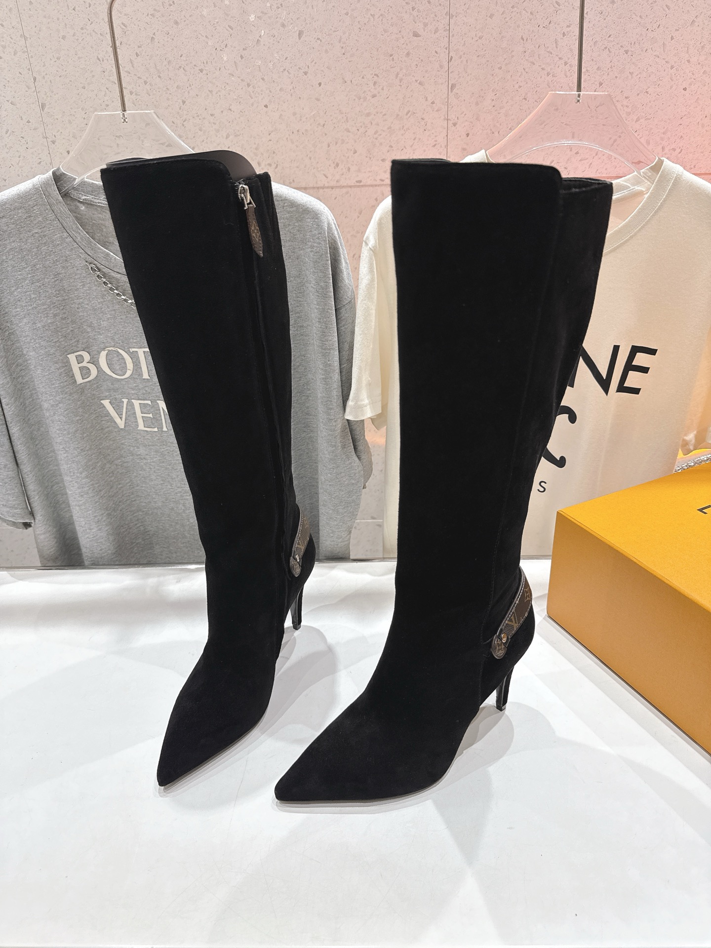 高版本出厂 LOUIS VUITTON 25ss LV驴牌秋冬新款高跟长靴楦型百搭瘦脚yyds.造型立体