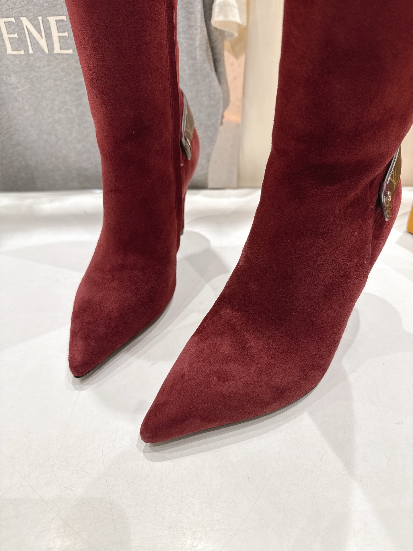 高版本出厂 LOUIS VUITTON 25ss LV驴牌秋冬新款高跟长靴楦型百搭瘦脚yyds.造型立体