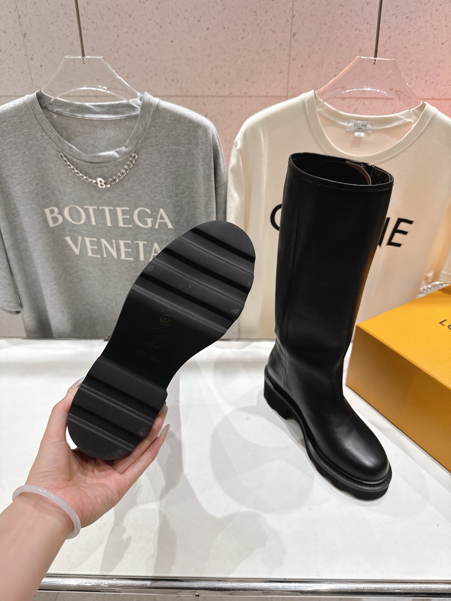 高版本出厂 LOUIS VUITTON 25ss LV驴牌新款英伦风帅气马丁靴长靴楦型百搭瘦脚yyds.