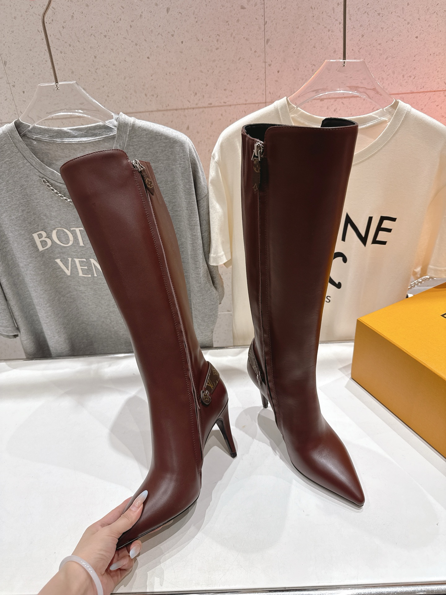 高版本出厂 LOUIS VUITTON 25ss LV驴牌秋冬新款高跟长靴楦型百搭瘦脚yyds.造型立体