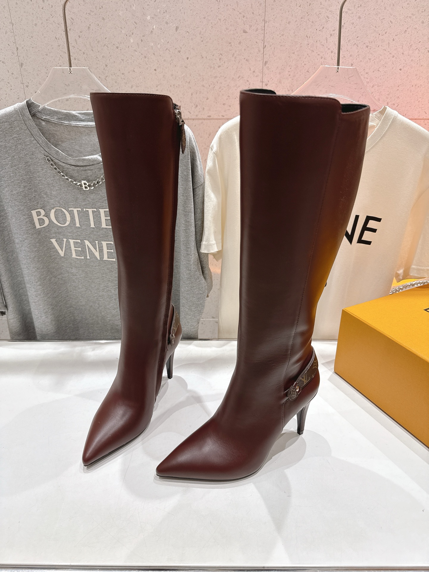 高版本出厂 LOUIS VUITTON 25ss LV驴牌秋冬新款高跟长靴楦型百搭瘦脚yyds.造型立体