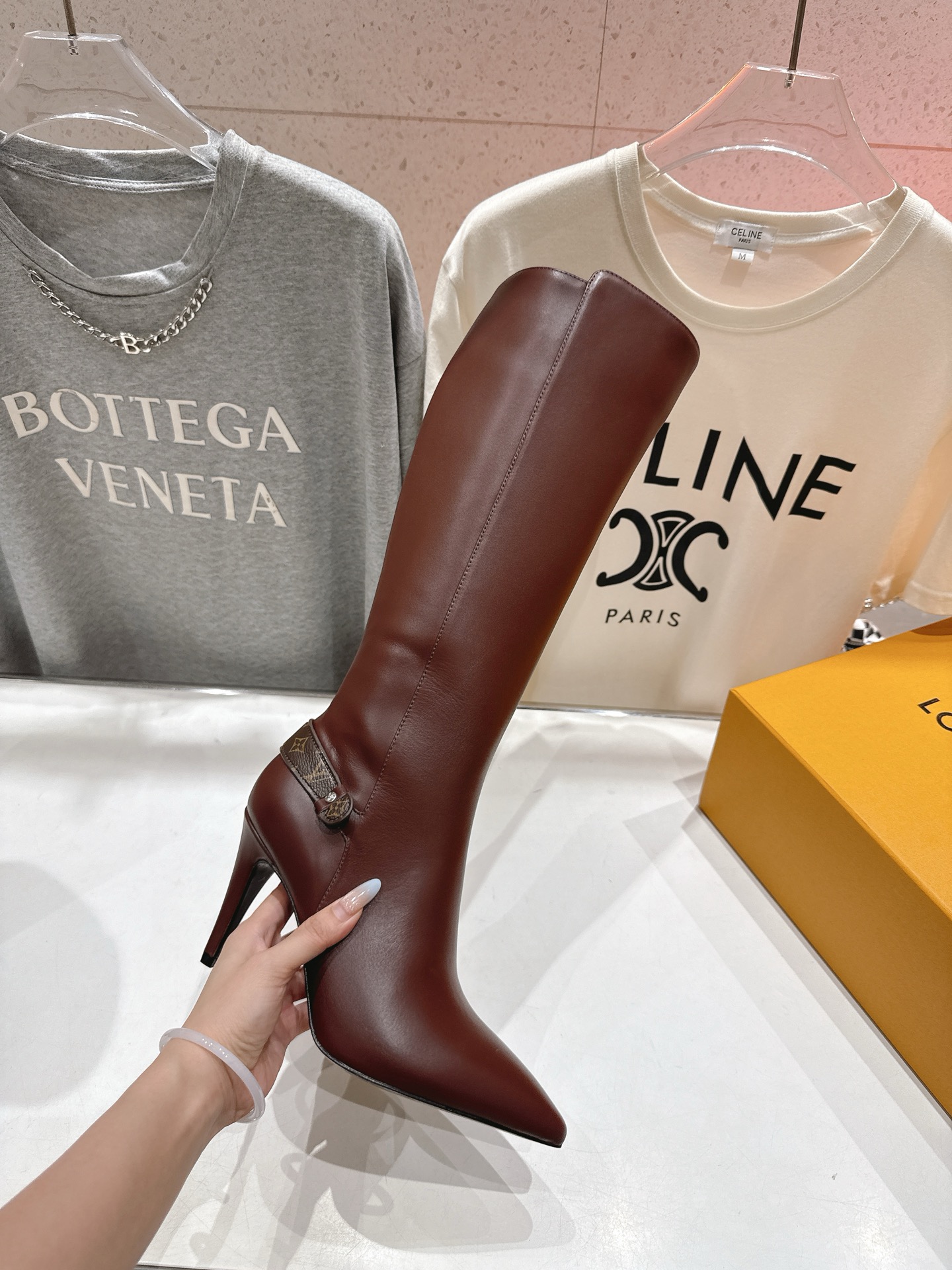 高版本出厂 LOUIS VUITTON 25ss LV驴牌秋冬新款高跟长靴楦型百搭瘦脚yyds.造型立体