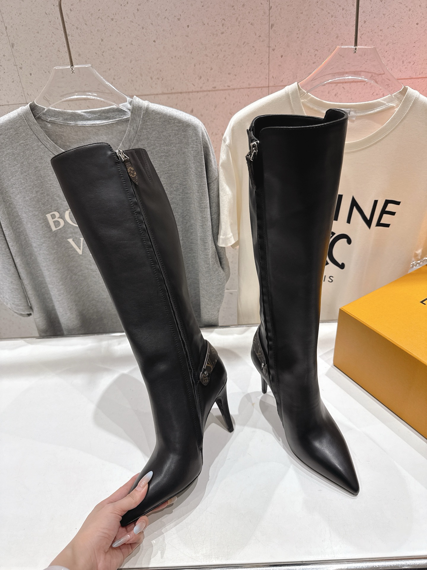 高版本出厂 LOUIS VUITTON 25ss LV驴牌秋冬新款高跟长靴楦型百搭瘦脚yyds.造型立体