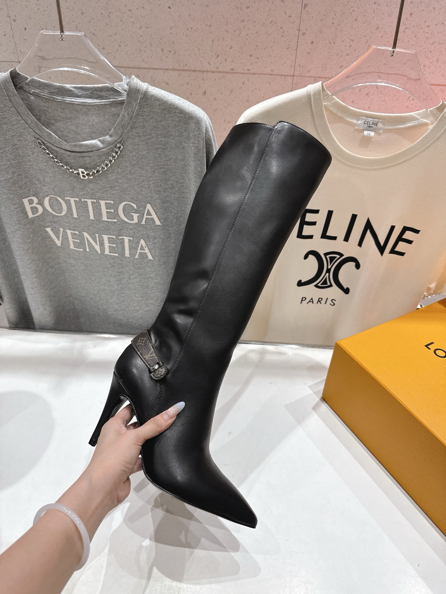 高版本出厂 LOUIS VUITTON 25ss LV驴牌秋冬新款高跟长靴楦型百搭瘦脚yyds.造型立体