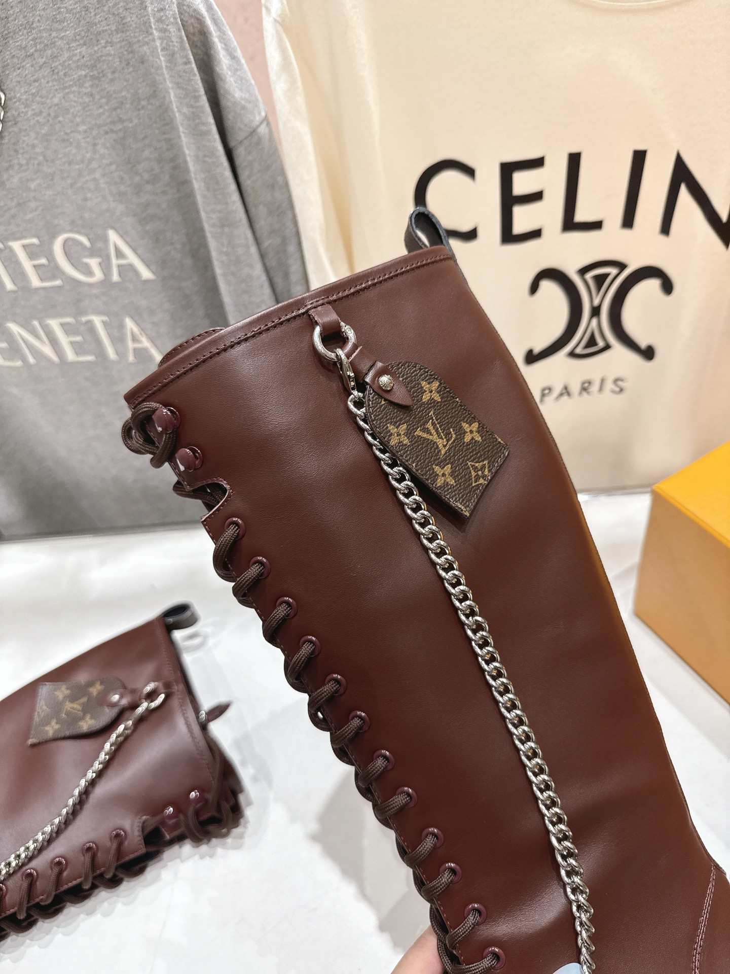 高版本出厂 LOUIS VUITTON 25ss LV驴牌新款英伦风帅气马丁靴长靴楦型百搭瘦脚yyds.