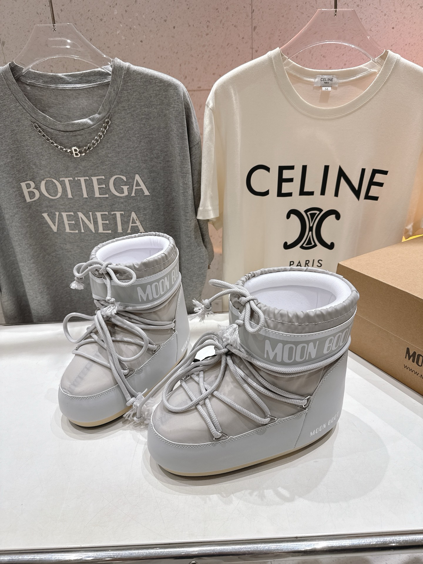 高版本出厂 Moon Boot F060 2025ss秋冬季爆款保暖厚底雪地靴 【丑萌月亮雪地靴】忘了U