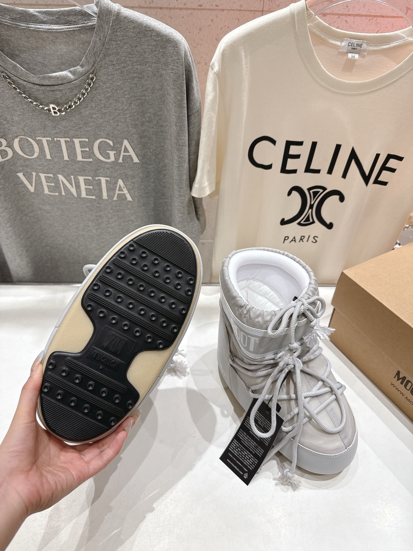 高版本出厂 Moon Boot F060 2025ss秋冬季爆款保暖厚底雪地靴 【丑萌月亮雪地靴】忘了U