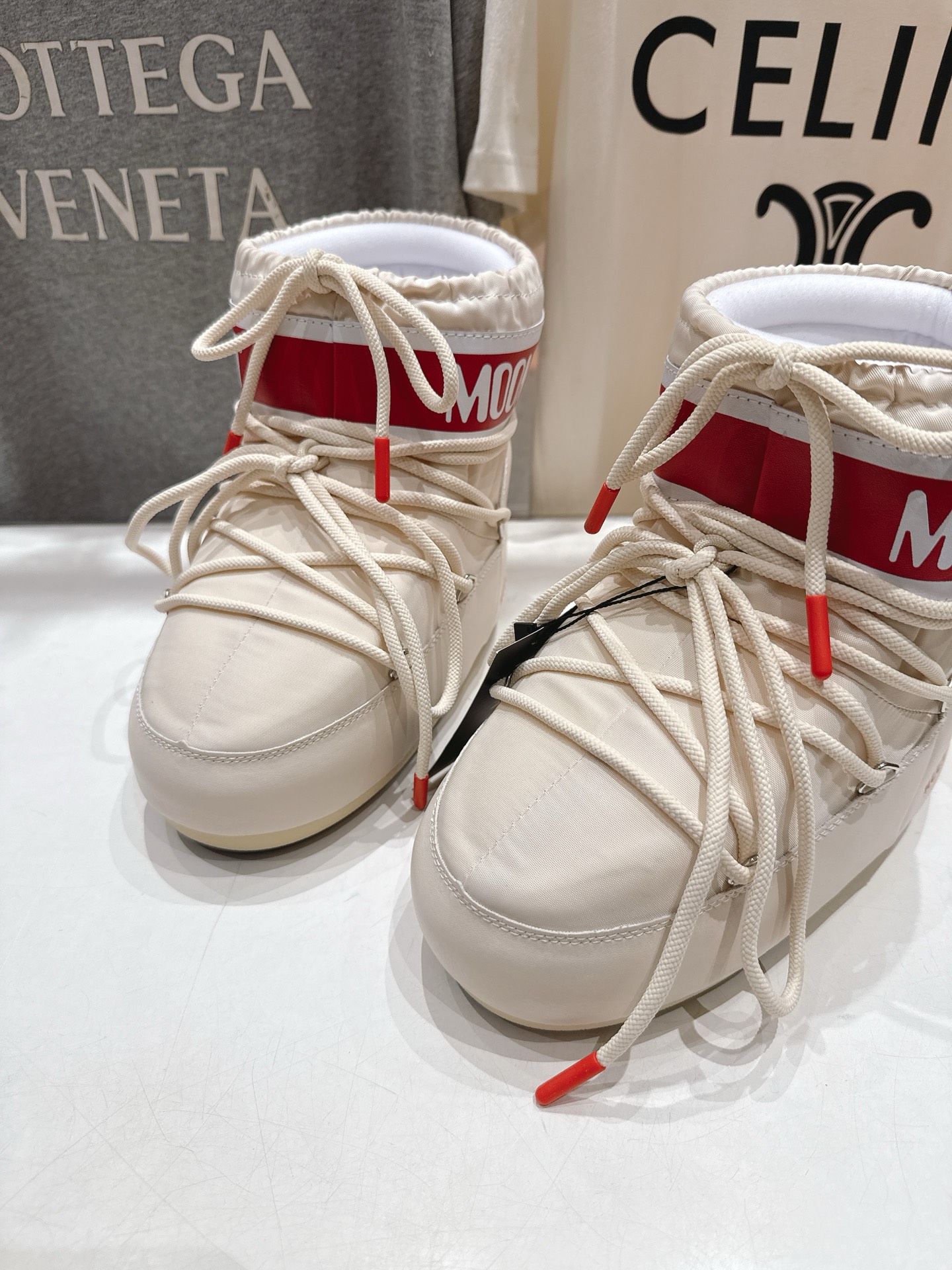 高版本出厂 爱心款 Moon Boot F060 2025ss秋冬季爆款保暖厚底雪地靴 【丑萌月亮雪地靴