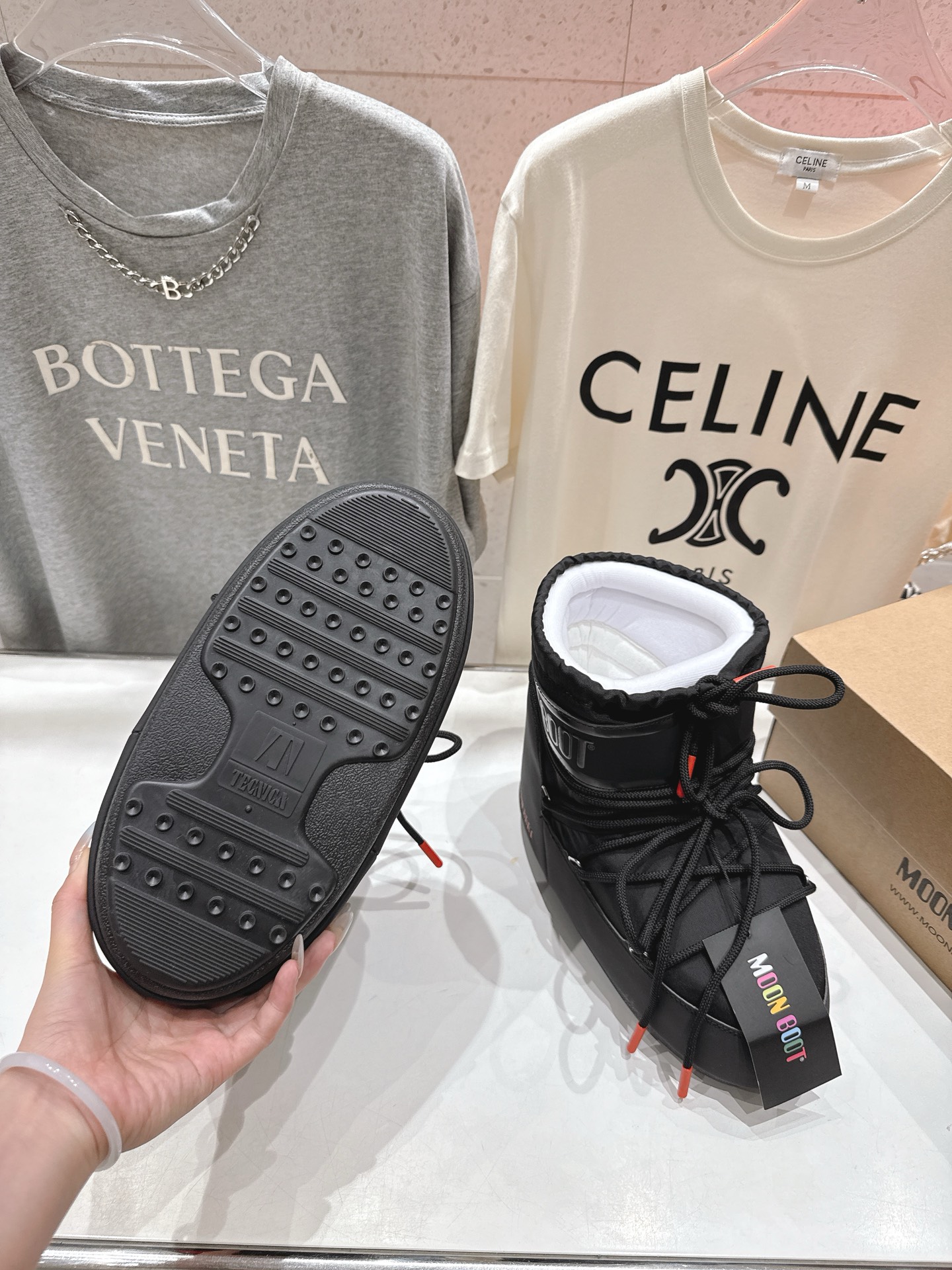 高版本出厂 Moon Boot F060 2025ss秋冬季爆款保暖厚底雪地靴 【丑萌月亮雪地靴】忘了U