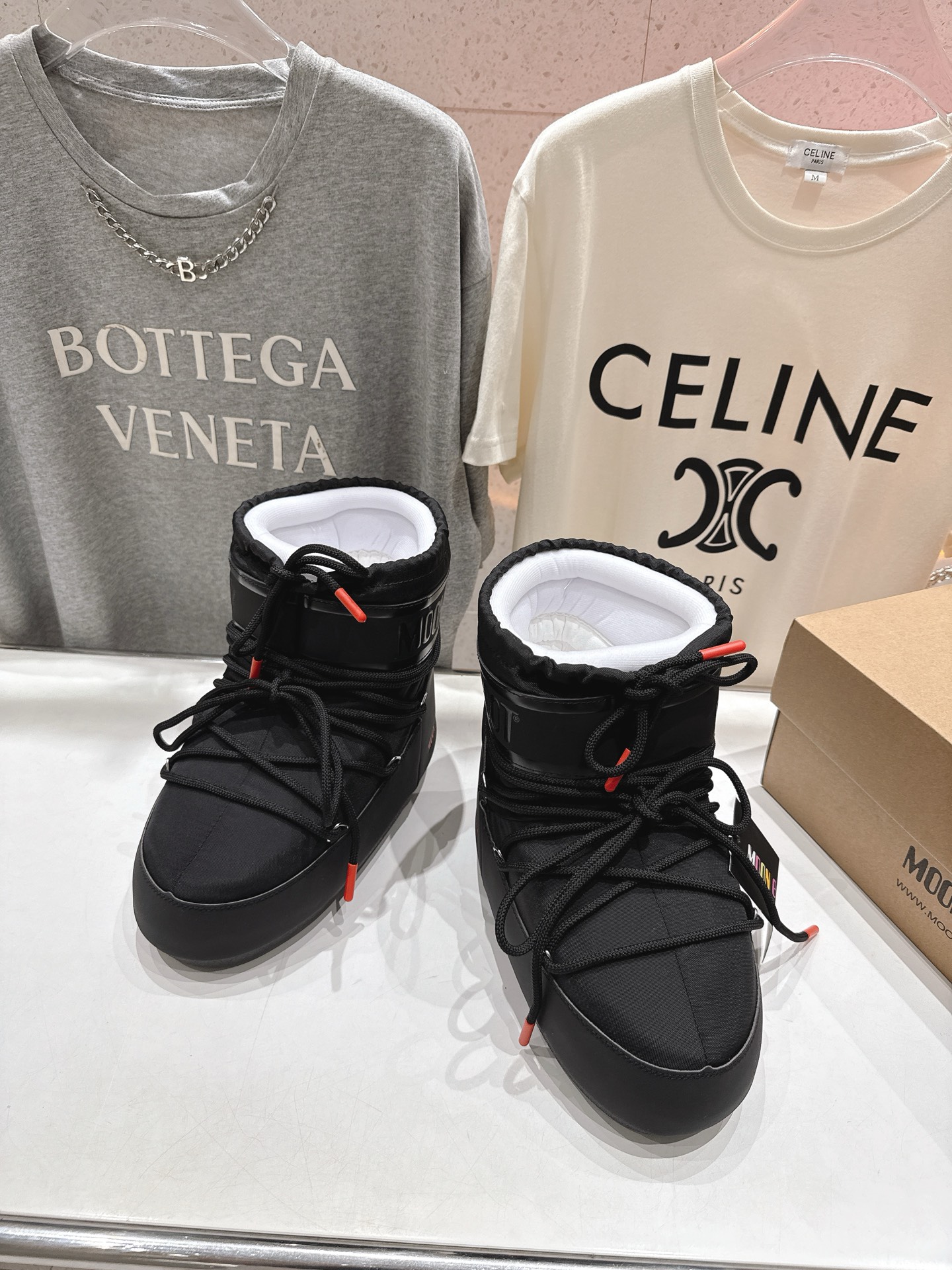 高版本出厂 Moon Boot F060 2025ss秋冬季爆款保暖厚底雪地靴 【丑萌月亮雪地靴】忘了U