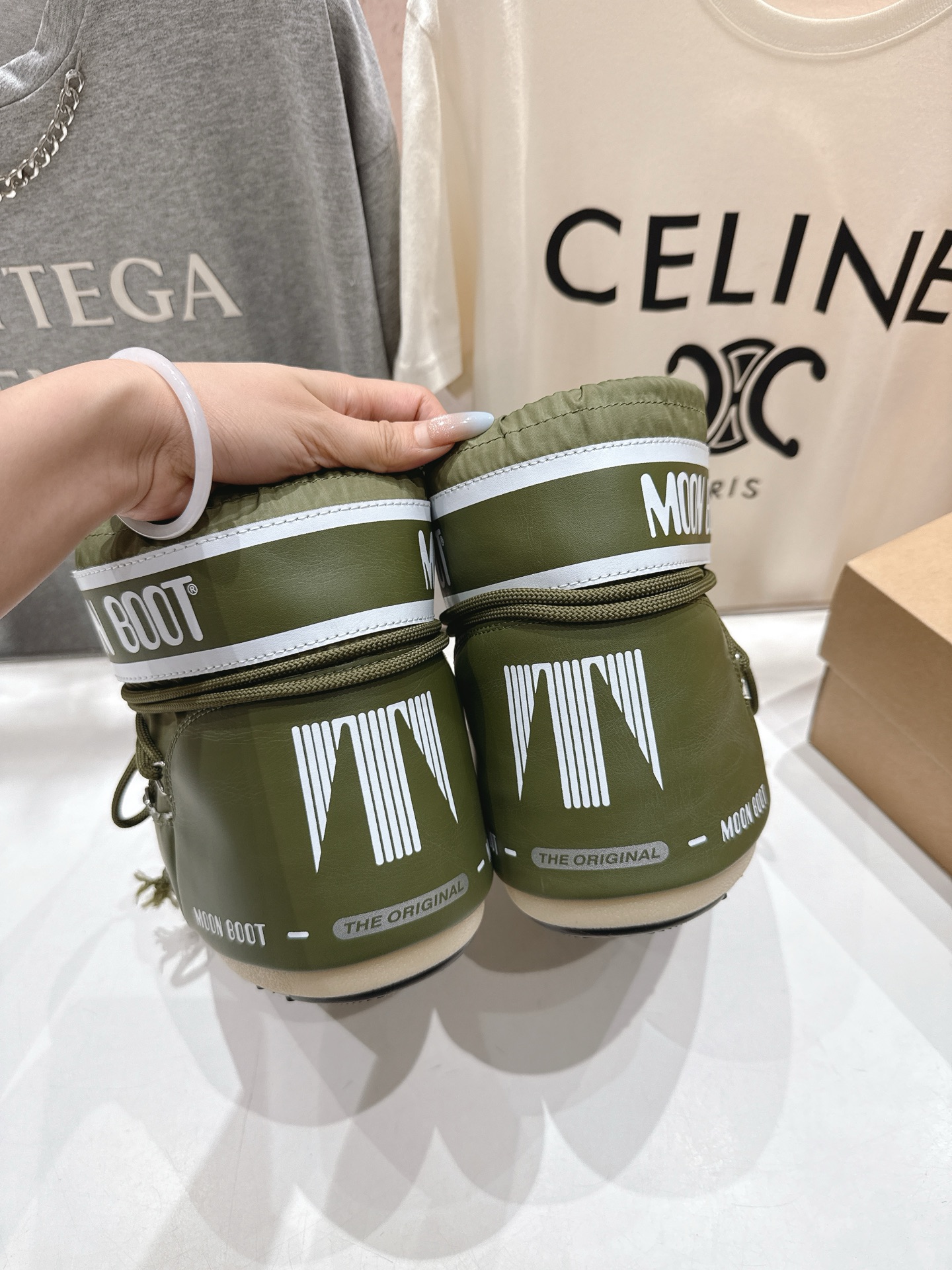 高版本出厂 Moon Boot F060 2025ss秋冬季爆款保暖厚底雪地靴 【丑萌月亮雪地靴】忘了U