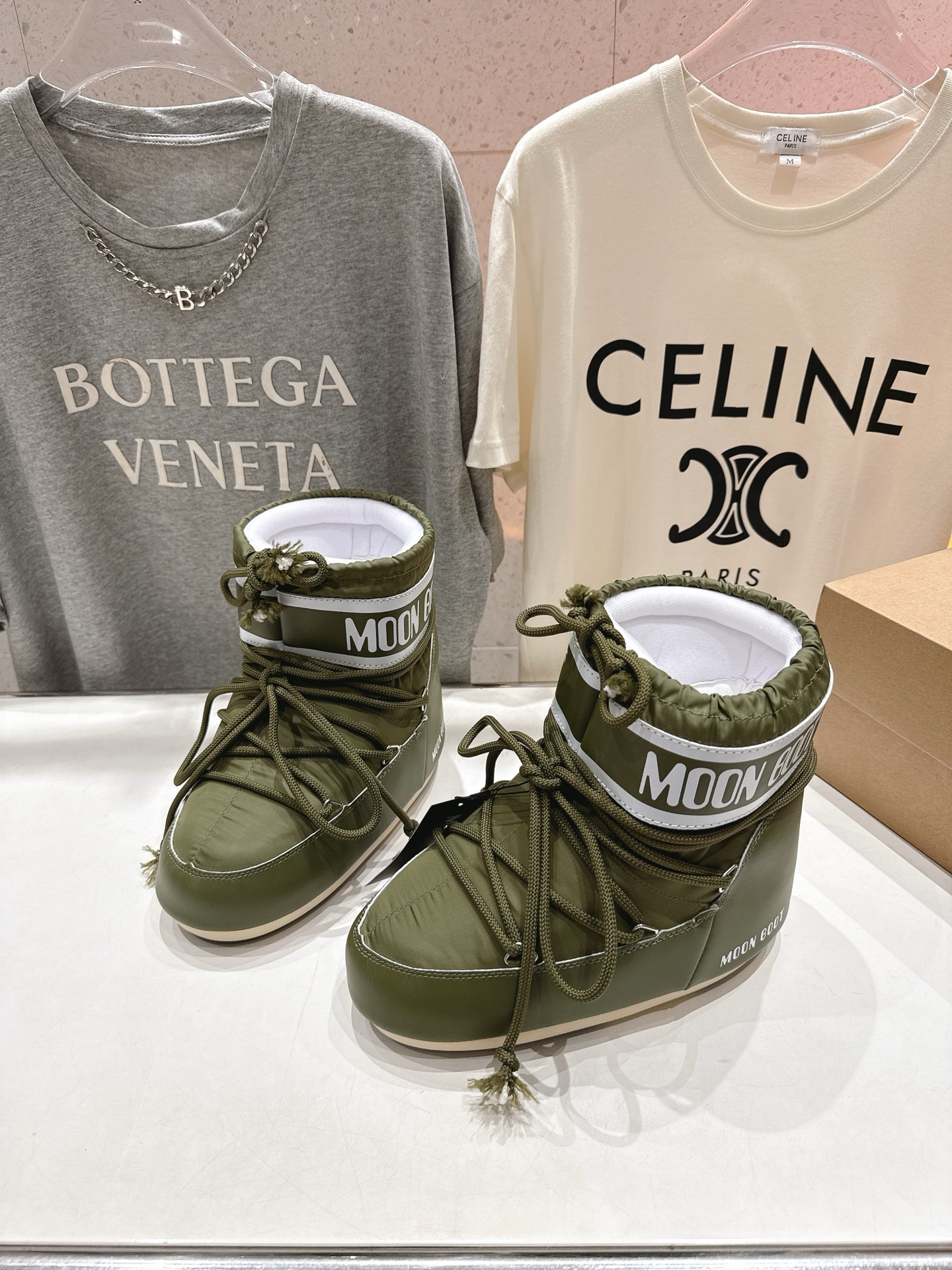 高版本出厂 Moon Boot F060 2025ss秋冬季爆款保暖厚底雪地靴 【丑萌月亮雪地靴】忘了U