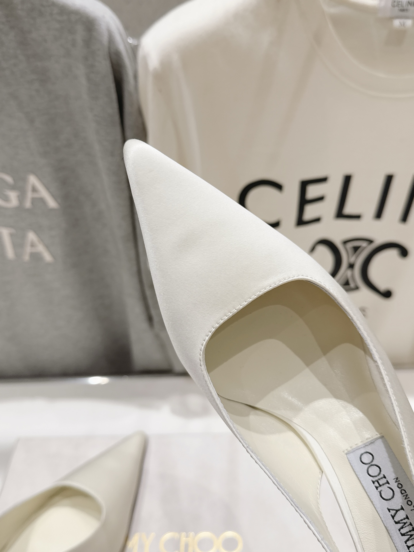 高版本出厂   JIMMY CHOO*｜JC/吉米周2026ss新款简约尖头淑女风高跟鞋凉鞋 原版套楦，完美的线条，简约