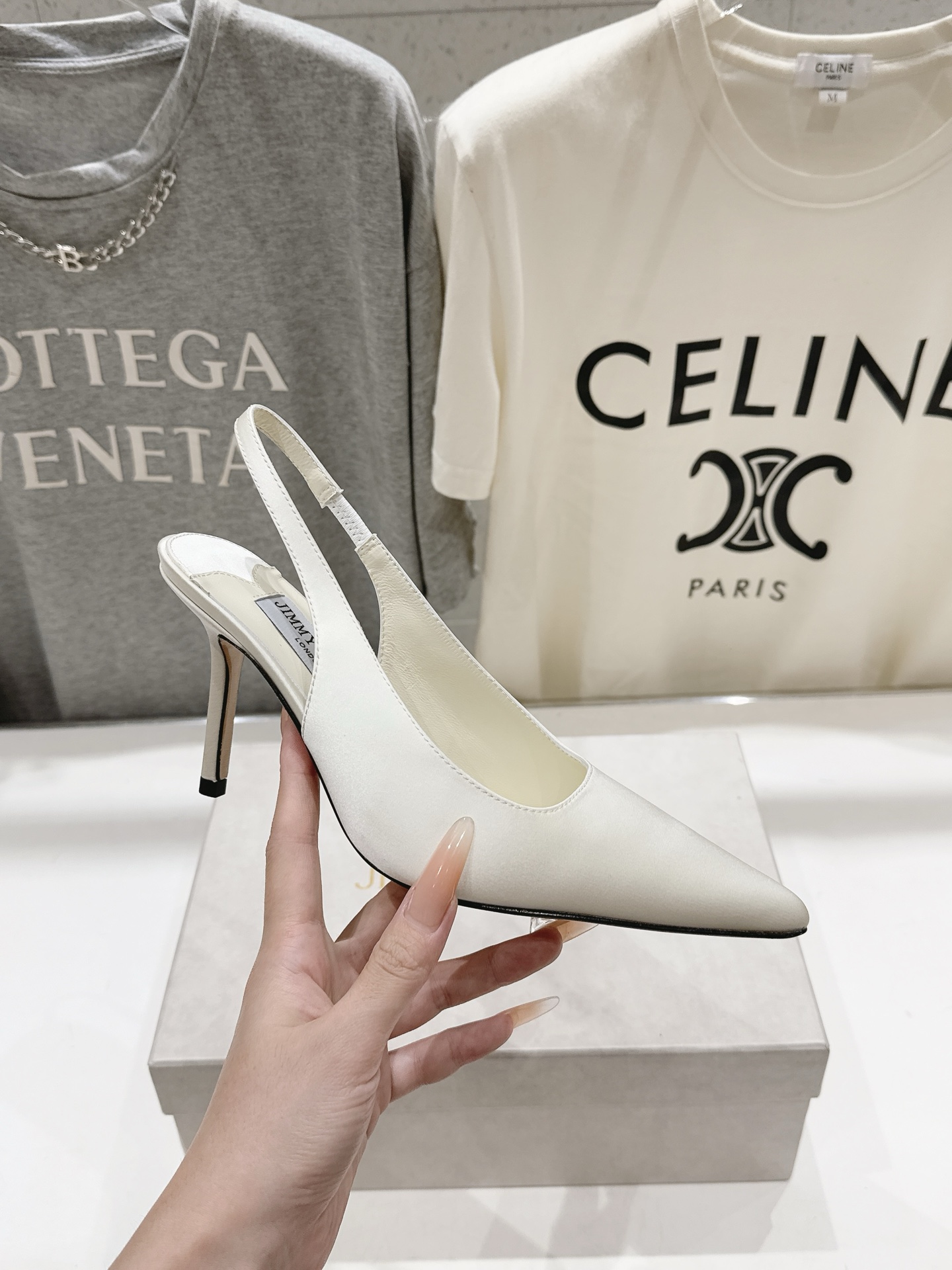 高版本出厂   JIMMY CHOO*｜JC/吉米周2026ss新款简约尖头淑女风高跟鞋凉鞋 原版套楦，完美的线条，简约