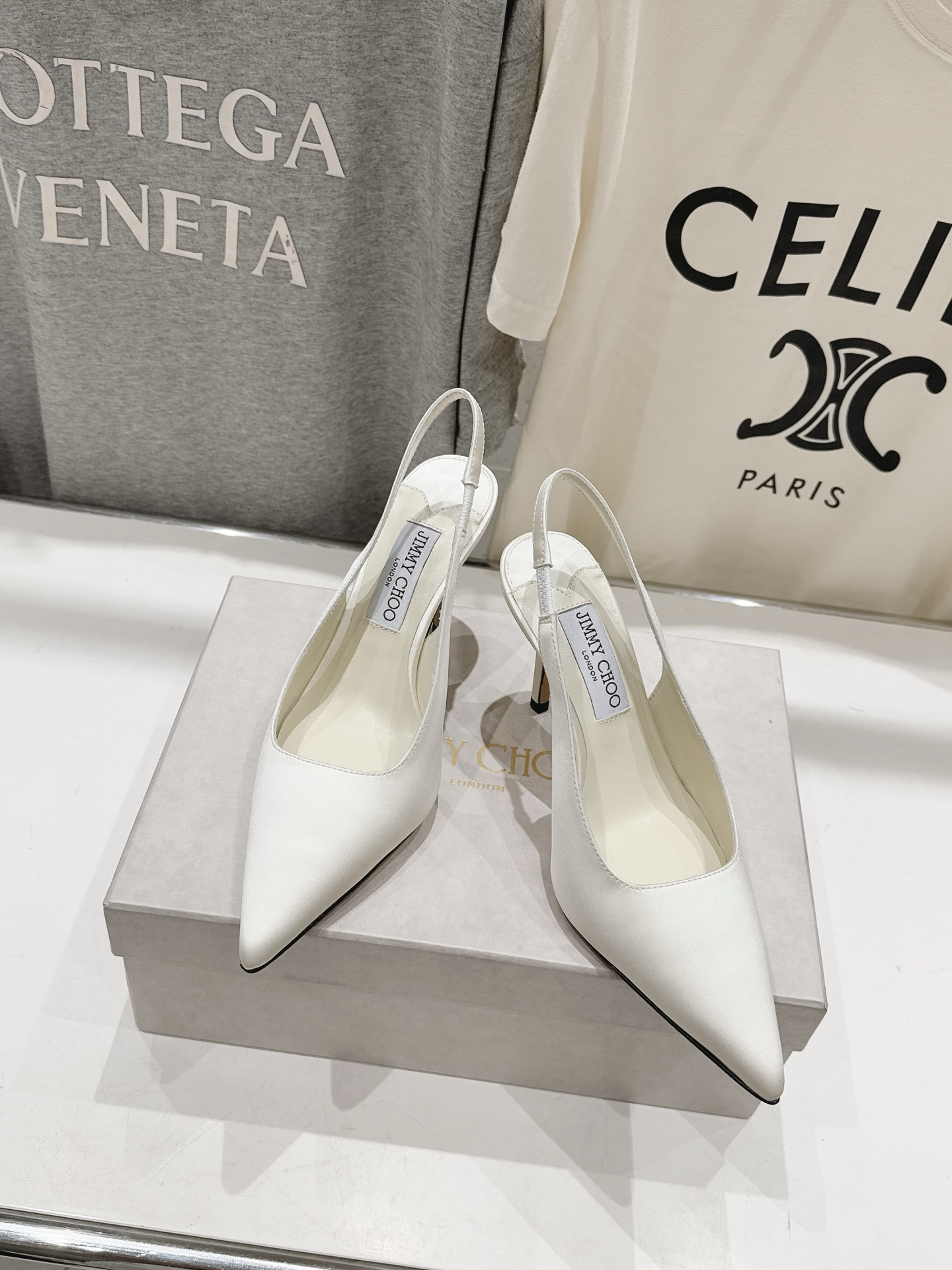 高版本出厂   JIMMY CHOO*｜JC/吉米周2026ss新款简约尖头淑女风高跟鞋凉鞋 原版套楦，完美的线条，简约