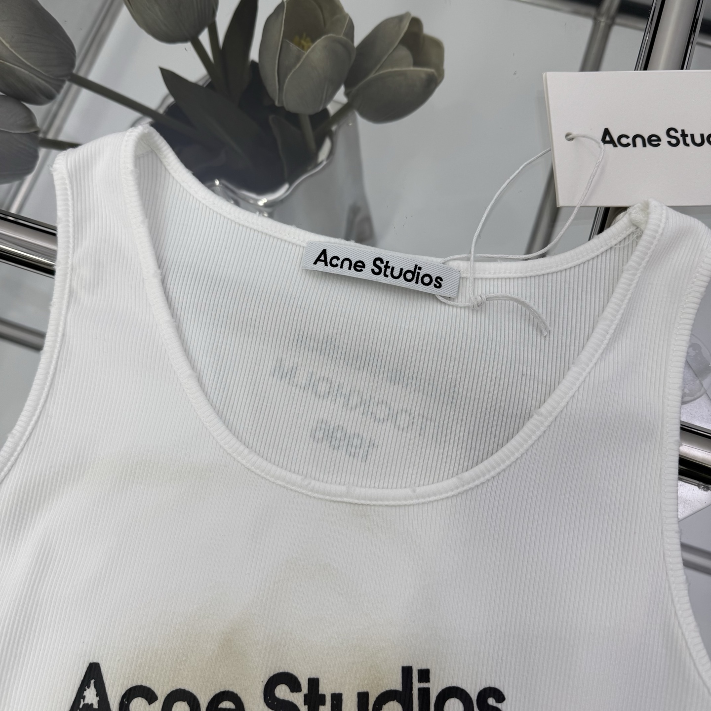 Acne Brand P322 Female Suit: One-Size-Fits-All Vest in Black and White, Sizes S-L - 图片 3