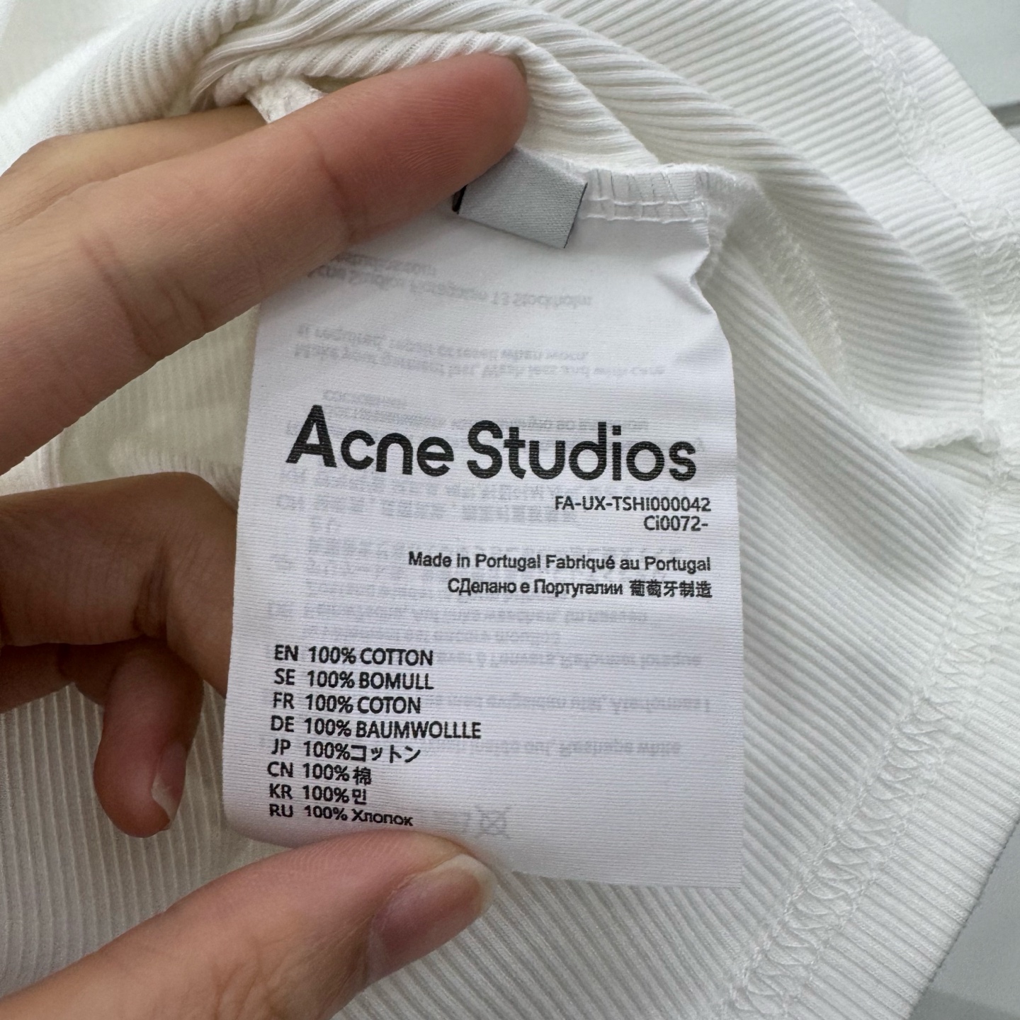 Acne Brand P322 Female Suit: One-Size-Fits-All Vest in Black and White, Sizes S-L - 图片 8