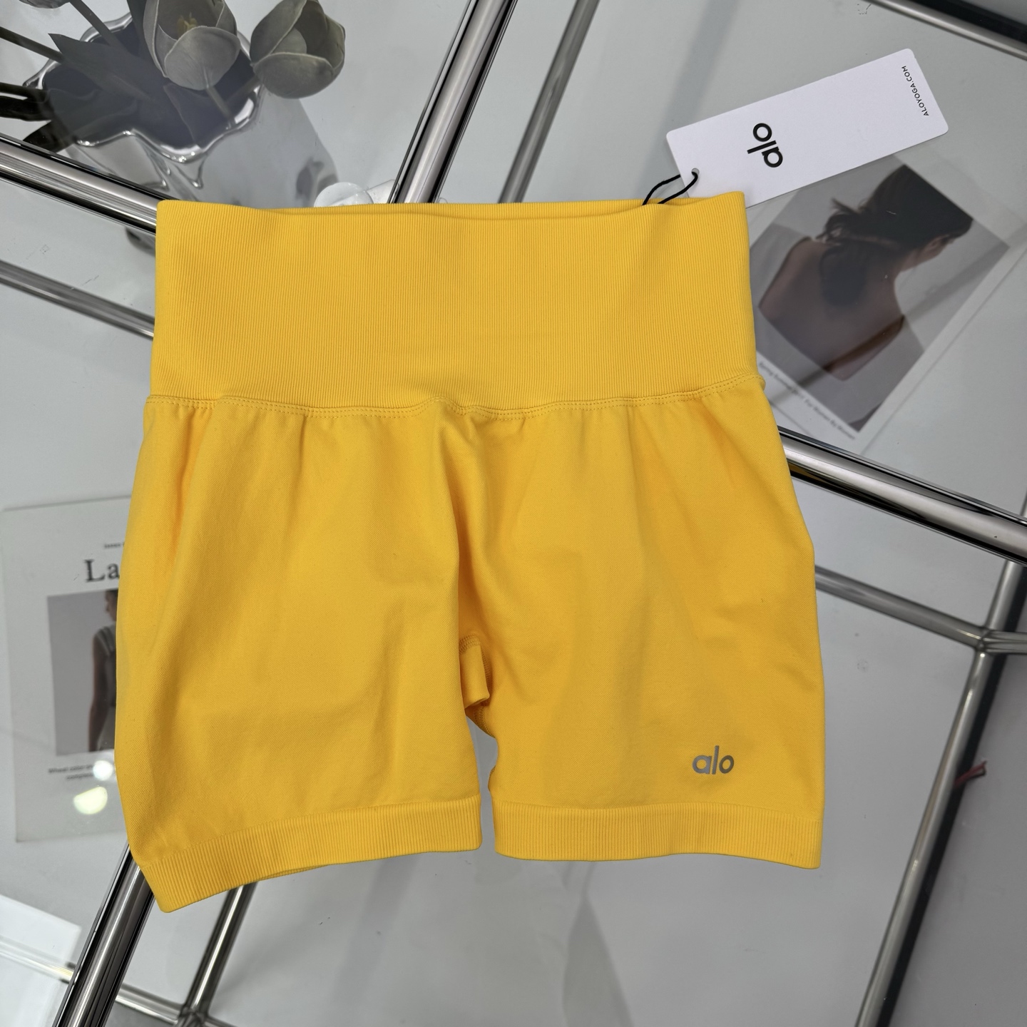 P311 Women’s Suit: 25AA Spring/Summer Collection with Classic Riding Pants, Ass-Lifting Design - 图片 1