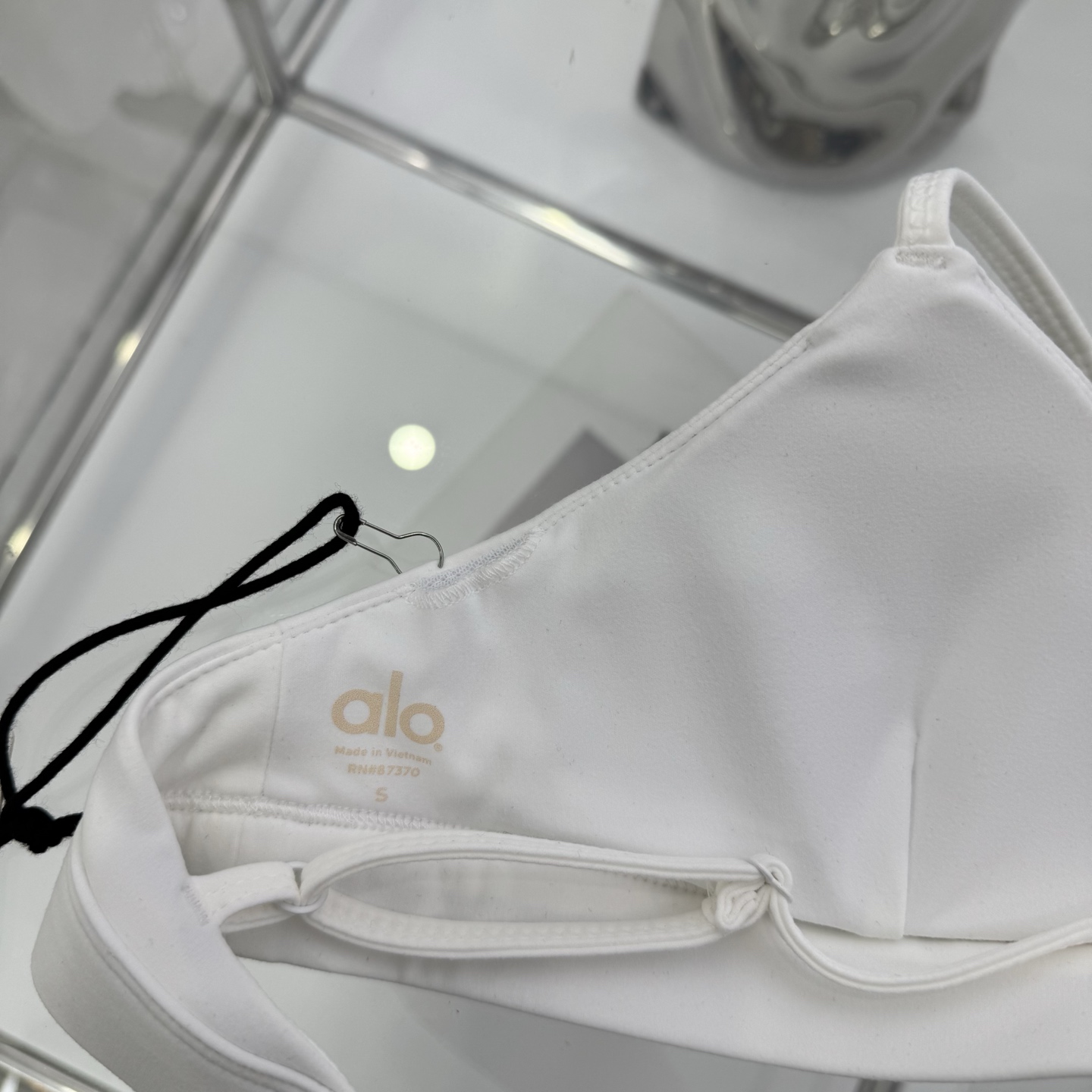 Versatile P334 Dress and Triple-Cup Sports Bra in White and Black, S M L Sizes - 图片 4