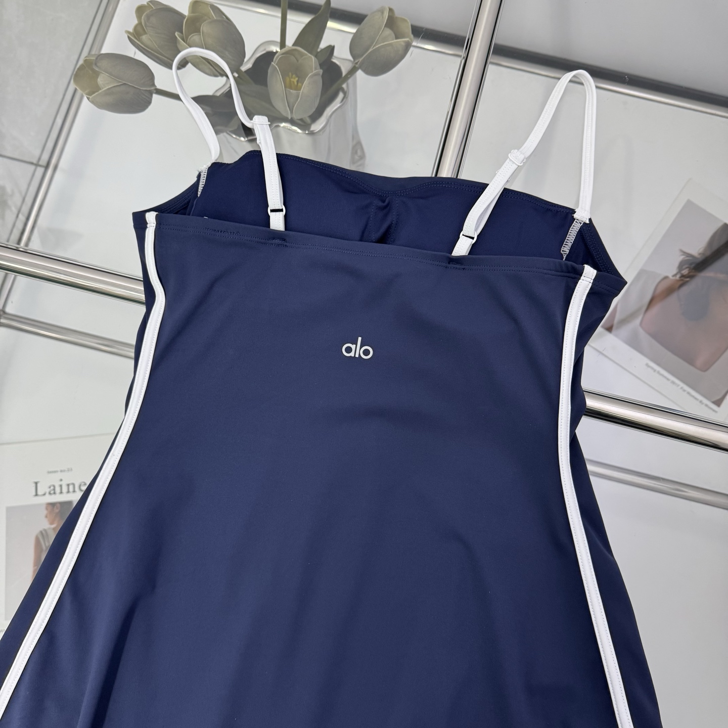 “Hard-core Female Tennis Suit with Inner Conjunction Design, Various Colors and Sizes” - 图片 5