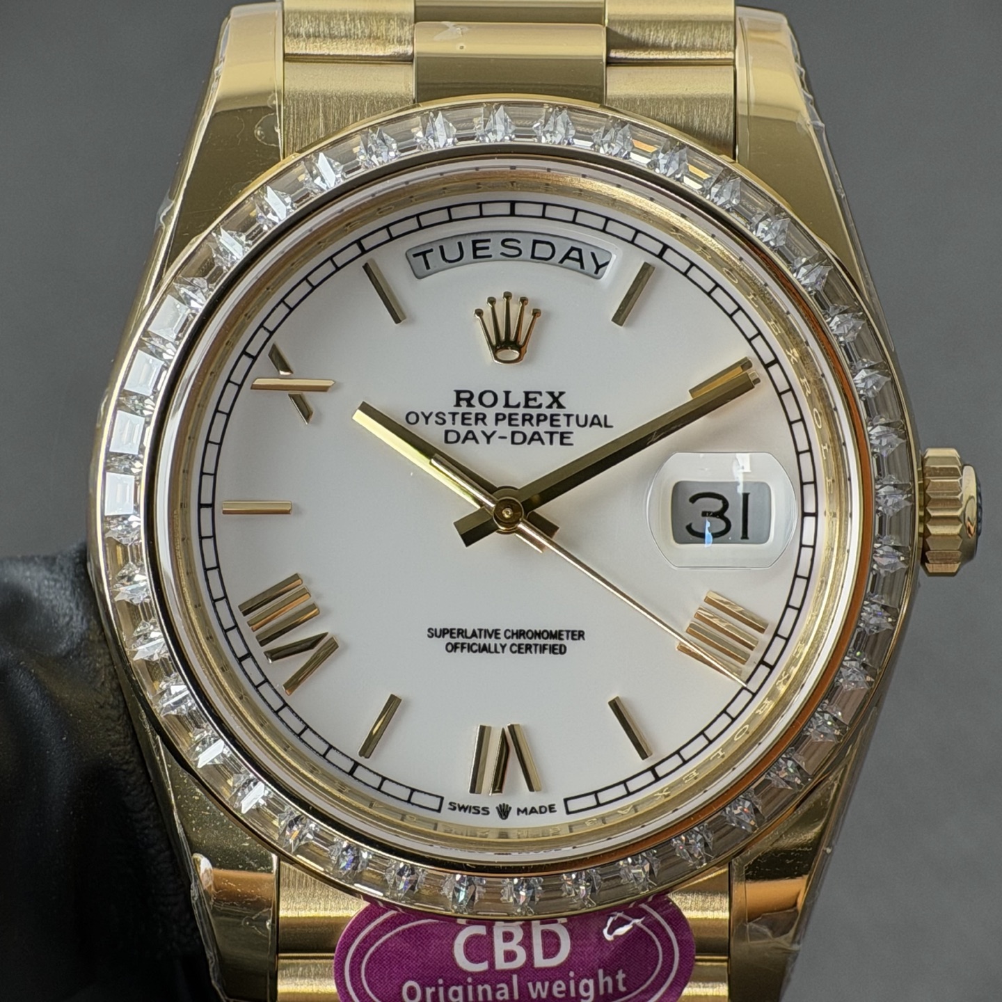 NO:945949,Produced by genuine CBD, you will get your money back!  White Roman circle square diamond, integrated movement,19860909真CBD出品,掉皮包退！白罗马圈方钻,一体机芯,,Watch