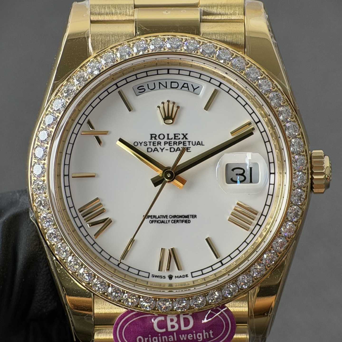 NO:946016,Produced by genuine CBD, you will get your money back!  White Roman circle diamonds, integrated movement,19860909真CBD出品,掉皮包退！白罗马圈圆钻,一体机芯,,Watch