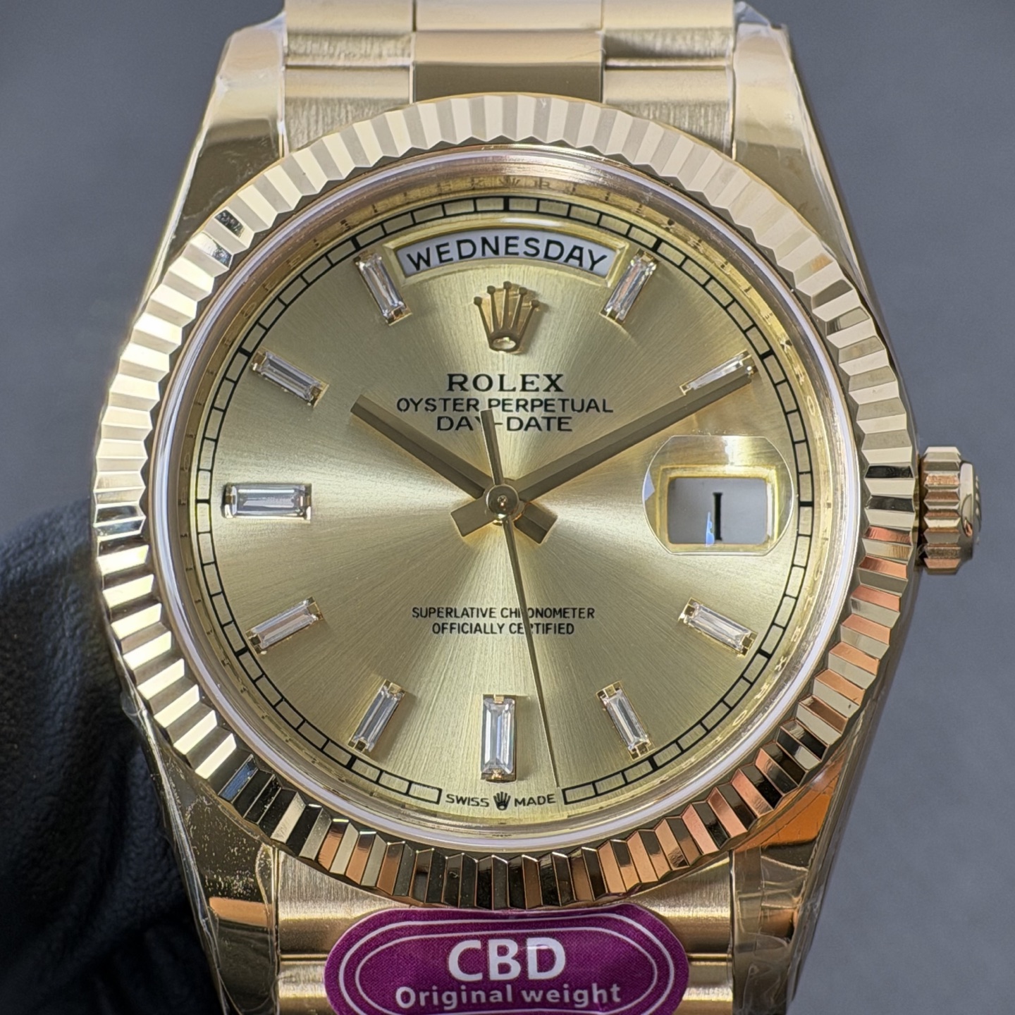 NO:946071,Produced by genuine CBD, you will get your money back!  Yellow rock candy, integrated movement,19860909真CBD出品,掉皮包退！黄冰糖,一体机芯,,Watch