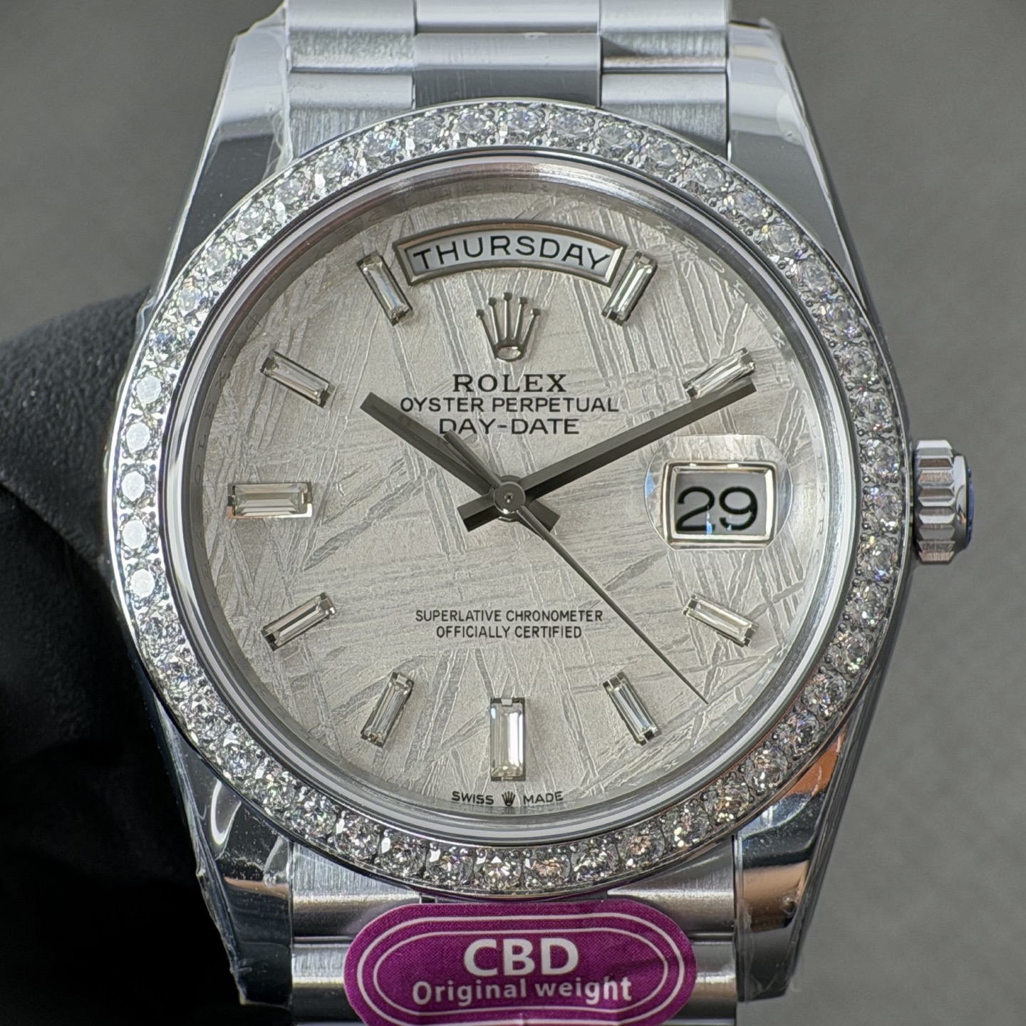 NO:946469,Produced by genuine CBD, you will get your money back!  DD real meteorite rock sugar ring round diamonds, integrated movement, the color tone is extremely restored to the original version, the industry's highest level of matching. Real CBD products come with a real gold coating on the surface, support spectroscopic instrument detection, and the gold content is well documented!  !  Reliable quality and rest assured!  !  !  ,19860909真CBD出品,掉皮包退！DD真陨石冰糖圈圆钻,一体机芯,色调极致还原原版,业内高对版水准. 真CBD出品自带表层真金镀层,支持光谱仪器检测,含金量有据可查！！ 品质靠谱放心！！！,,Watch