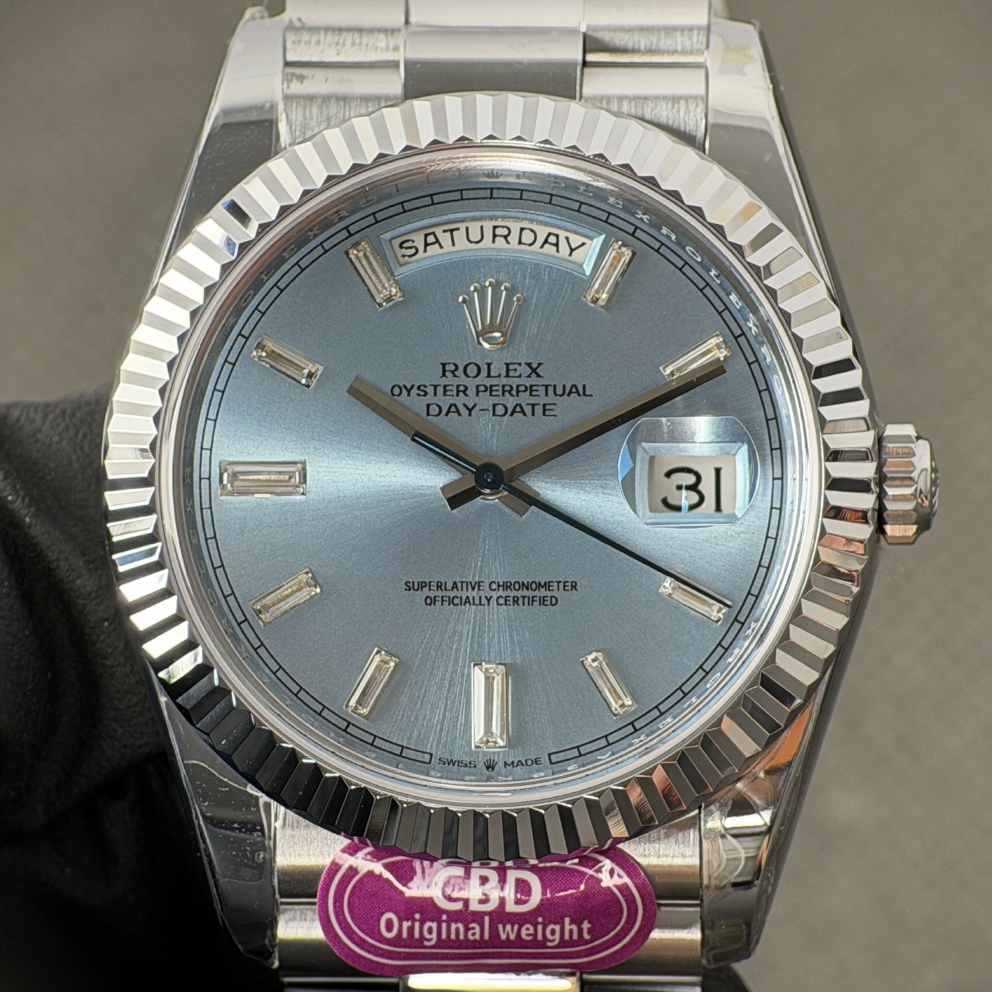 NO:946494,Produced by genuine CBD, you will get your money back!  DD ice blue rock sugar, integrated movement, the color tone is extremely restored to the original version, and the industry's highest level of printing. The real CBD product comes with a real gold coating on the surface, supports spectroscopic instrument detection, and the gold content is well documented!  !  Reliable quality and rest assured!  !  !  ,19860909真CBD出品,掉皮包退！DD冰蓝冰糖,一体机芯,色调极致还原原版,业内高对版水准. 真CBD出品自带表层真金镀层,支持光谱仪器检测,含金量有据可查！！ 品质靠谱放心！！！,,Watch