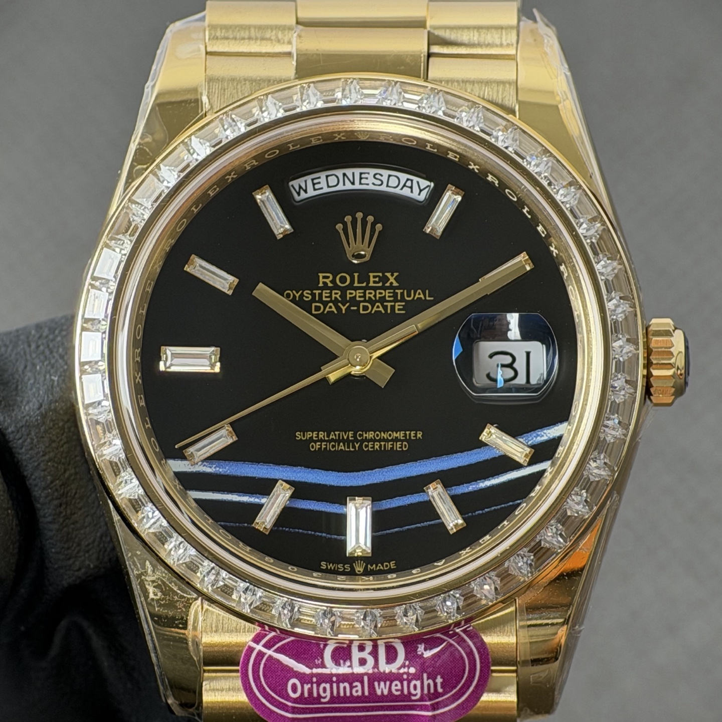 NO:946449,Produced by genuine CBD, you will get your money back!  DD black agate ring square diamond, integrated movement, the color tone is extremely restored to the original version, the industry's highest level of matching. The real CBD product comes with a real gold coating on the surface, supports spectroscopic instrument detection, and the gold content is well documented!  !  Reliable quality and rest assured!  !  !  ,19860909真CBD出品,掉皮包退！DD黑玛瑙圈方钻,一体机芯,色调极致还原原版,业内高对版水准. 真CBD出品自带表层真金镀层,支持光谱仪器检测,含金量有据可查！！ 品质靠谱放心！！！,,Watch