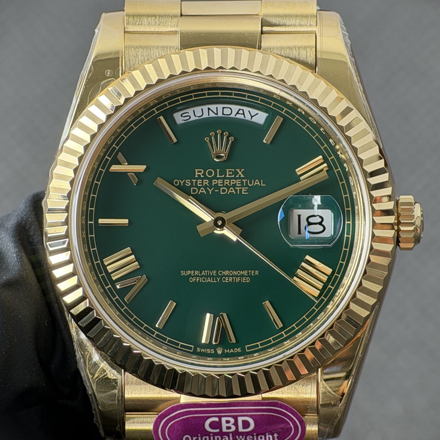 NO:946476,Produced by genuine CBD, you will get your money back!  DD gambling table green, integrated movement, the color tone is extremely restored to the original version, and the industry's highest level of matching. Real CBD products come with a real gold coating on the surface, support spectroscopic instrument detection, and the gold content is well documented!  !  Reliable quality and rest assured!  !  !  ,19860909真CBD出品,掉皮包退！DD赌桌绿,一体机芯,色调极致还原原版,业内高对版水准. 真CBD出品自带表层真金镀层,支持光谱仪器检测,含金量有据可查！！ 品质靠谱放心！！！,,Watch