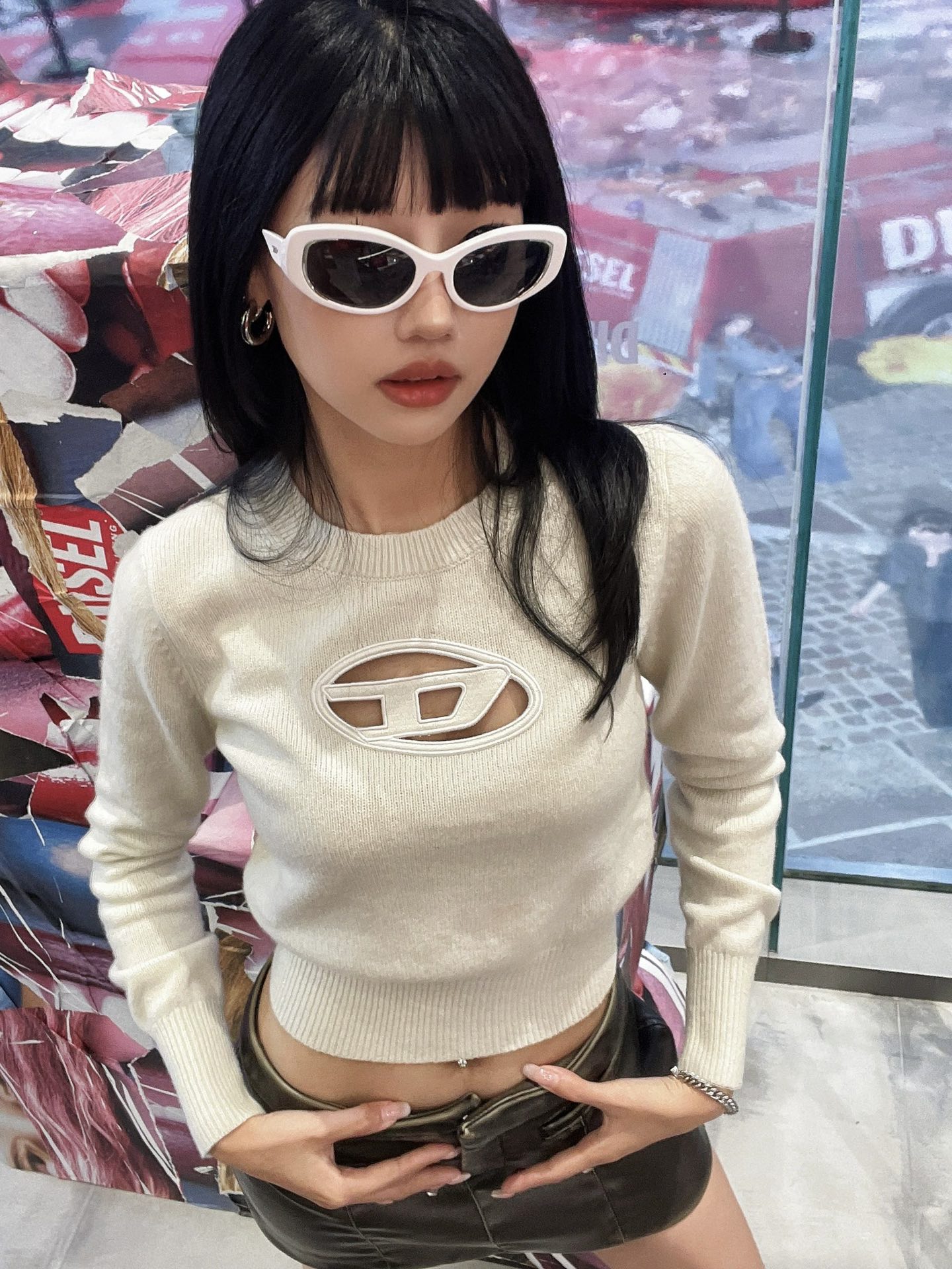 _dxY9sNjrqih4jYoYlwnHdVM5qpYJMq80tur81sg