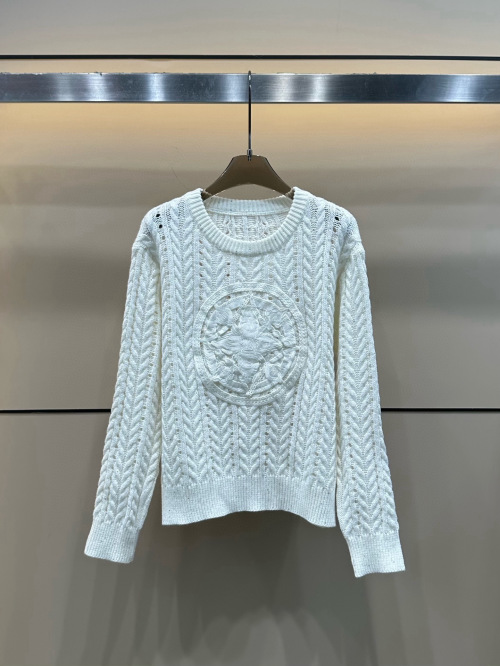 Suéter Louis Vuitton Bordado con Diseño de Trébol y Cuello Redondo 16 Suéter Louis Vuitton Bordado con Diseño de Trébol y Cuello Redondo
