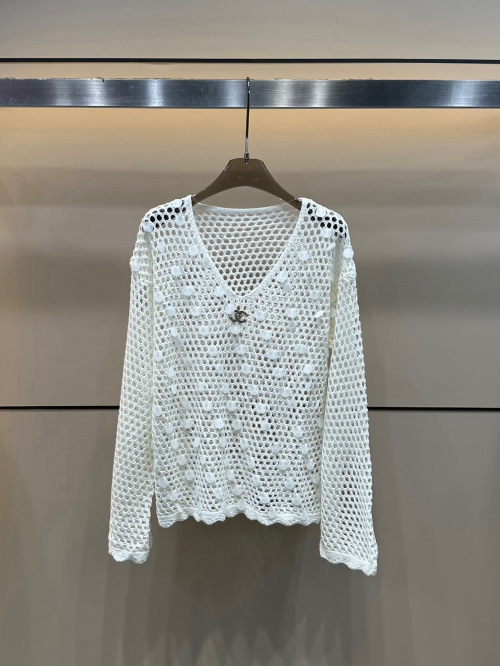 Chanel White Crochet V-Neck Long Sleeve Sweater Pullover Top 1 Chanel White Crochet V-Neck Long Sleeve Sweater Pullover Top