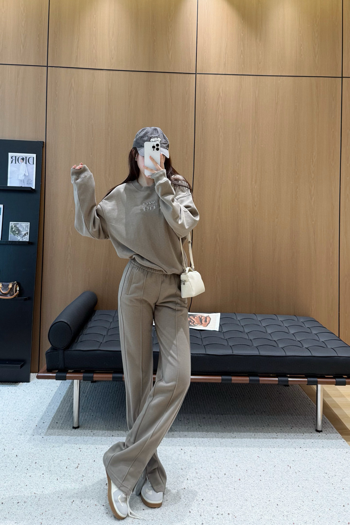 _d989soNxO3GxAWiKWsFKTQtR7ITmhrqAjH-Q0TQ