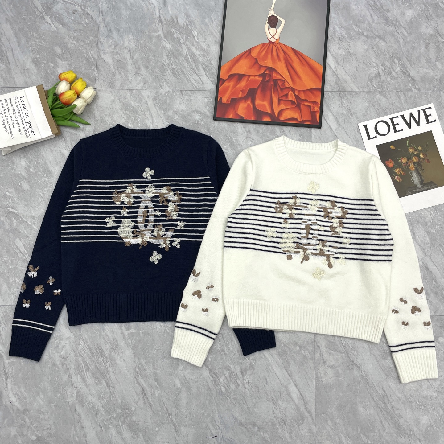 NO:494355,Small incense stick embroidered round neck long sleeves, alexander wang19860909小香间条刺绣圆领长袖,,alexander wang,Women's clothing