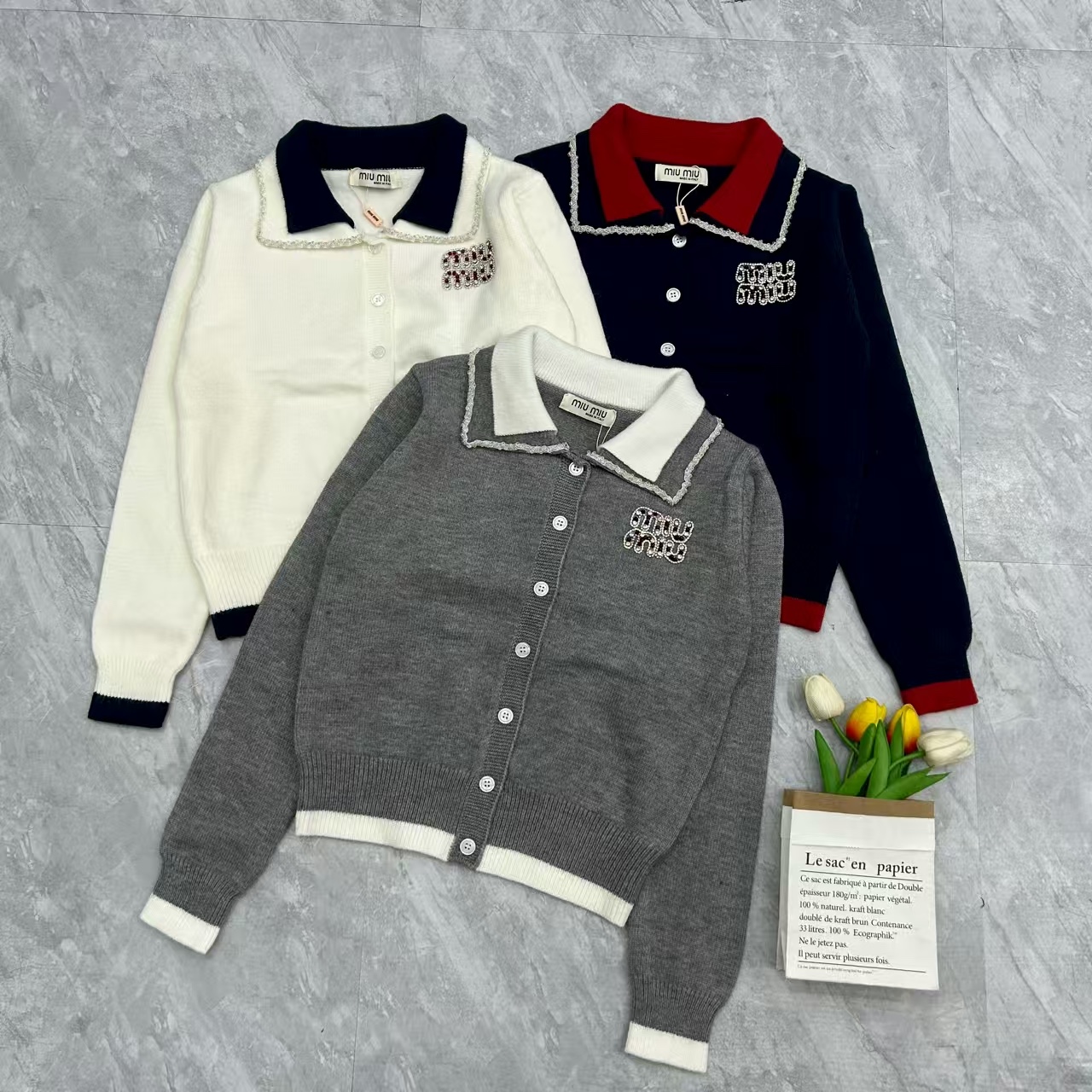 NO:563255,Miu Miu heavy industry hand-beaded long-sleeved cardigan,,alexander wang19860909缪缪重工手工串珠长袖开衫,,alexander wang,Women's clothing