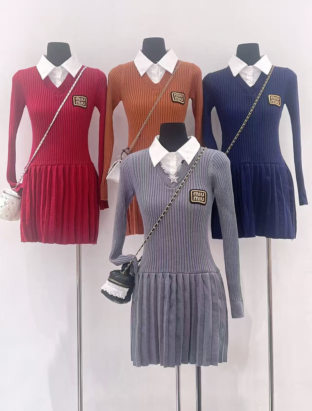 NO:569620,Miu Miu fake two piece dress,skirts,alexander wang19860909缪缪假两件连衣裙,,skirts,alexander wang,Women's clothing