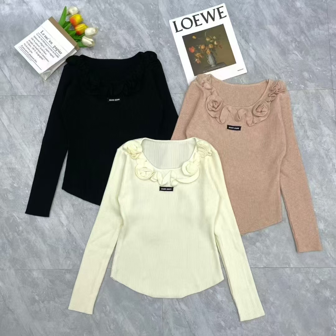 NO:576445,Miu Miu flower long sleeves,,alexander wang19860909缪缪花朵长袖,,alexander wang,Women's clothing