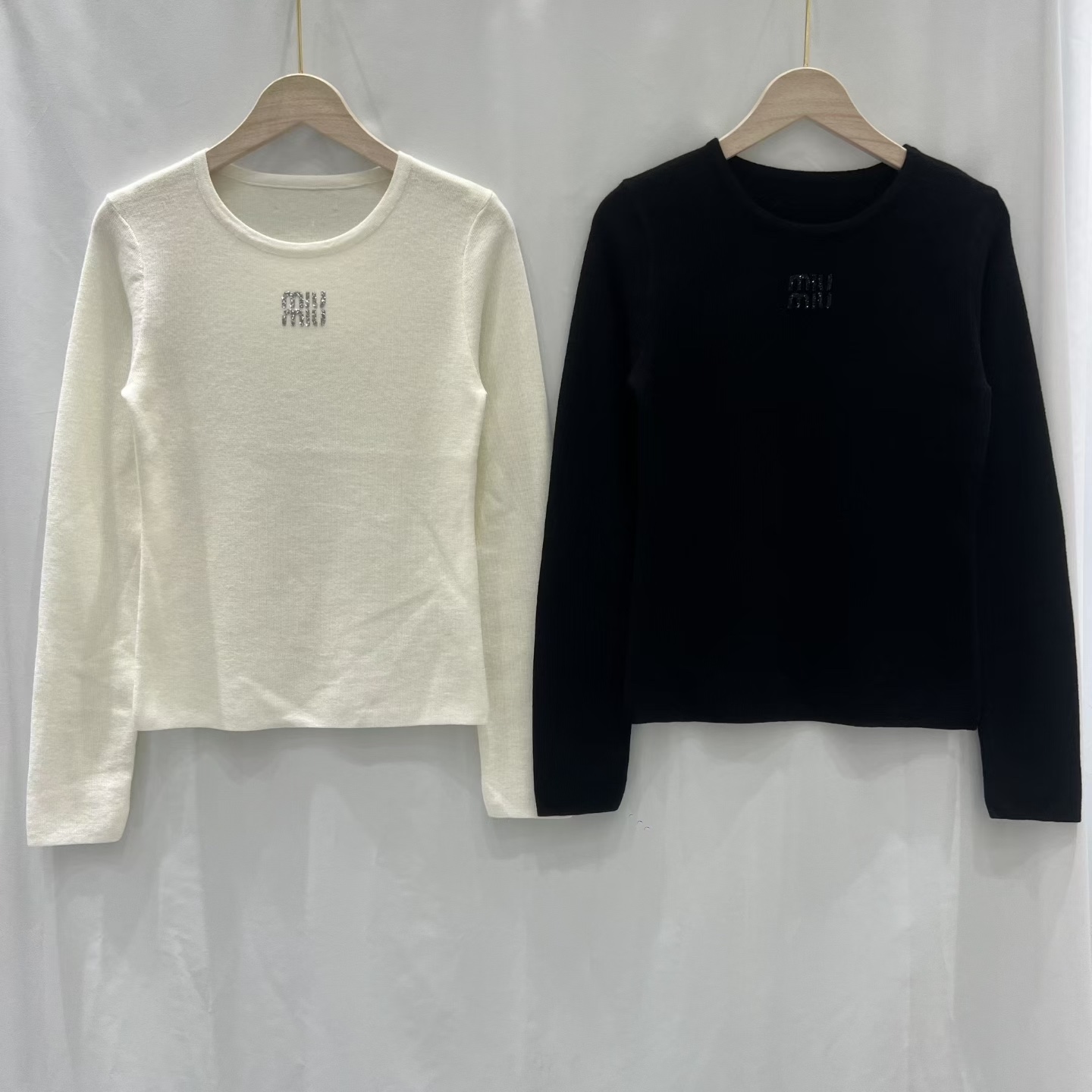 NO:577371,Miu Miu long sleeves,,alexander wang19860909缪缪长袖,,alexander wang,Women's clothing