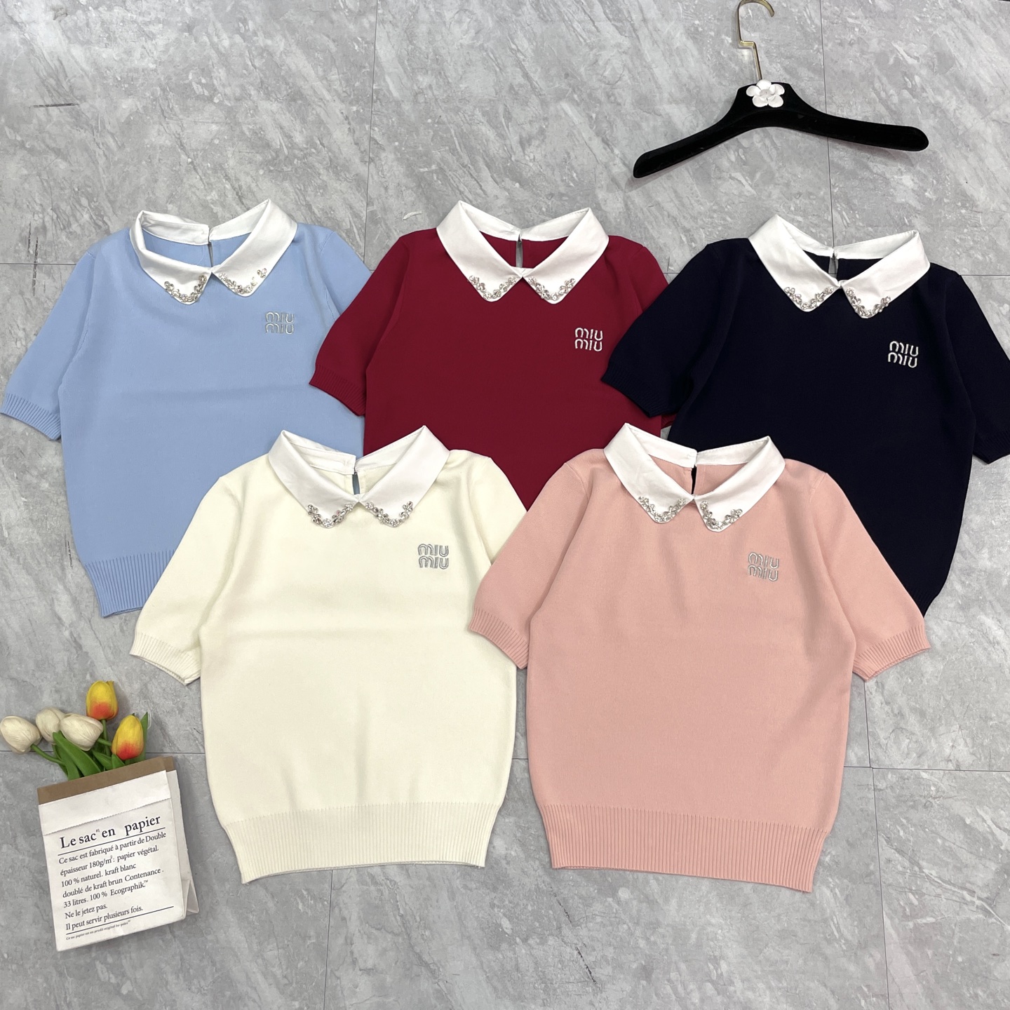 NO:694780,Miu Miu lapel short sleeves, T-shirt,19860909缪缪翻领短袖,,T-shirt,,Women's clothing