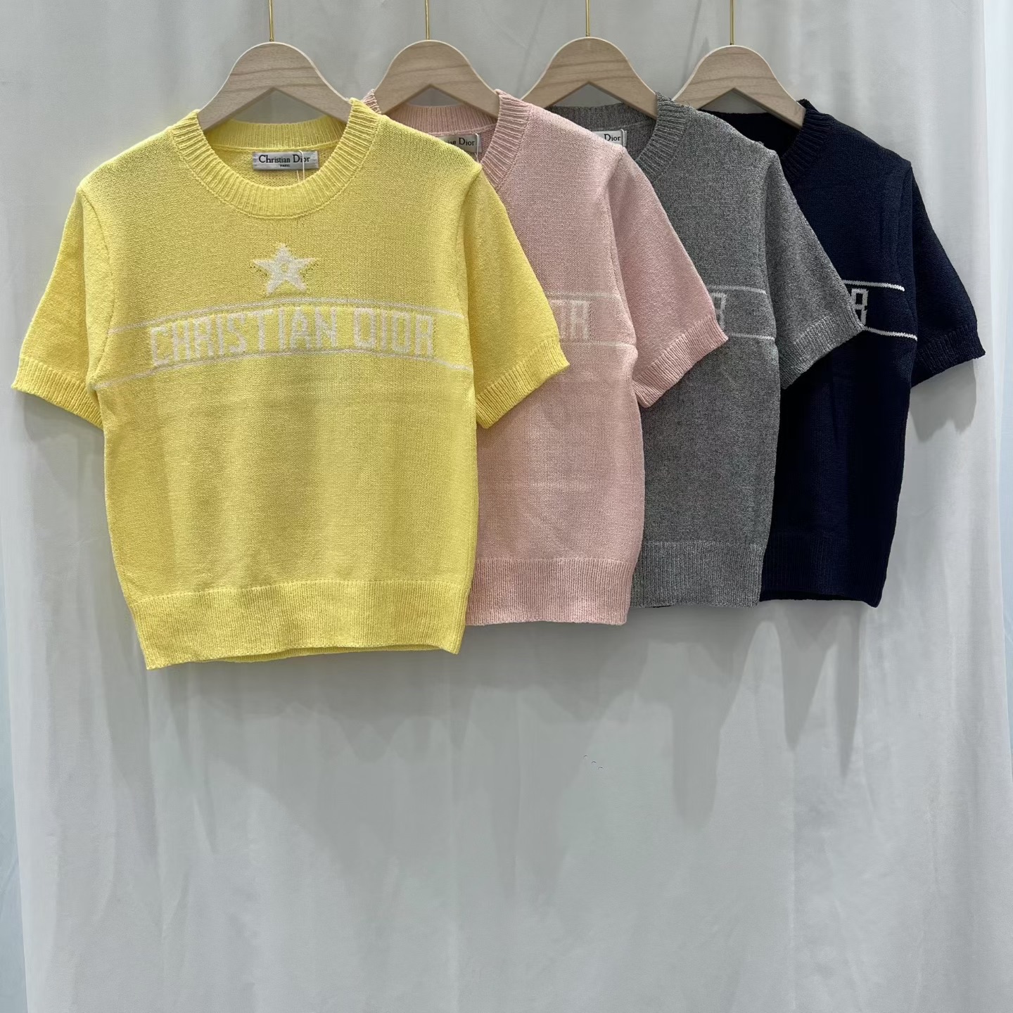 NO:751119,Dior short-sleeved,,dior,T-shirt,19860909迪奥短袖,,dior,T-shirt,,Women's clothing