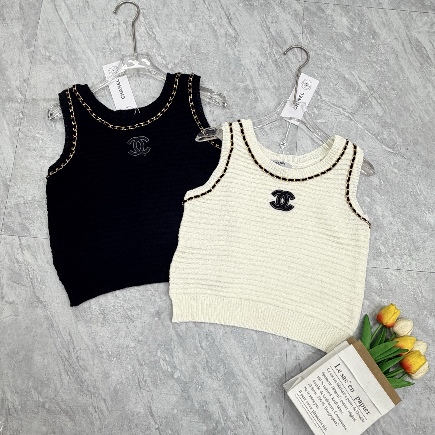 NO:761917,Xiaoxiang chain vest,,19860909小香链条边背心,,,Women's clothing