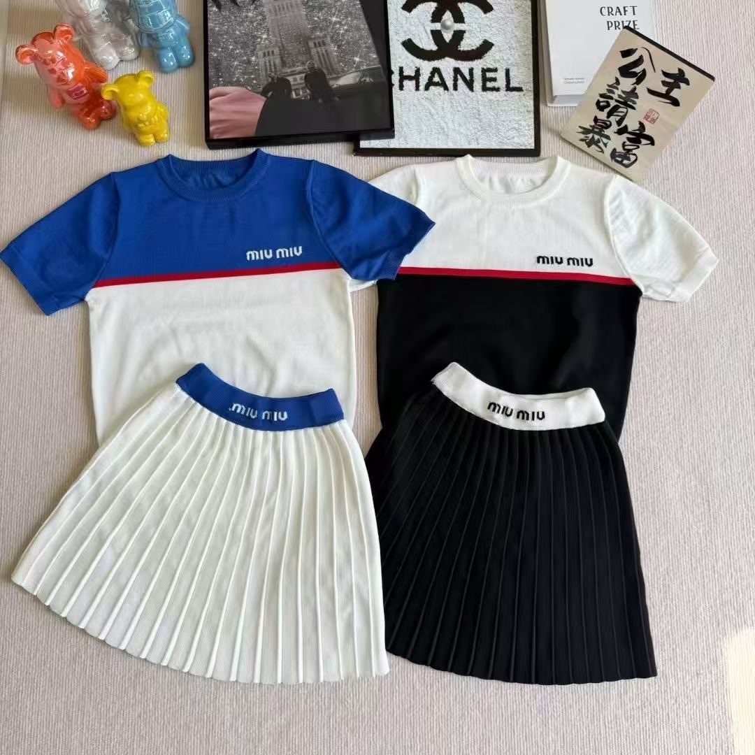 NO:761903,Miu Miu color matching suit,,19860909缪缪拼色套装,,,Women's clothing