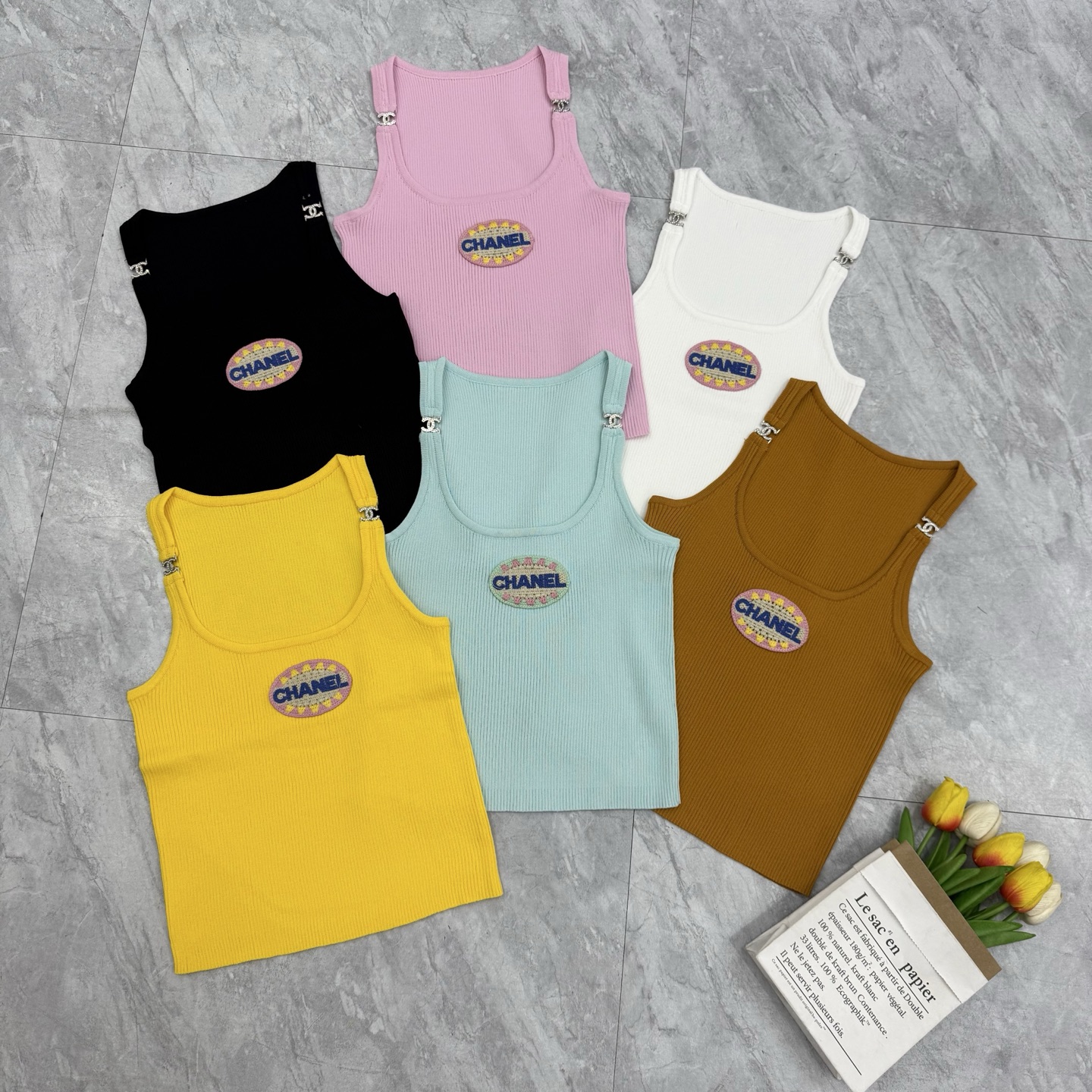 NO:761883,Xiaoxiang badge vest,,19860909小香胸牌背心,,,Women's clothing