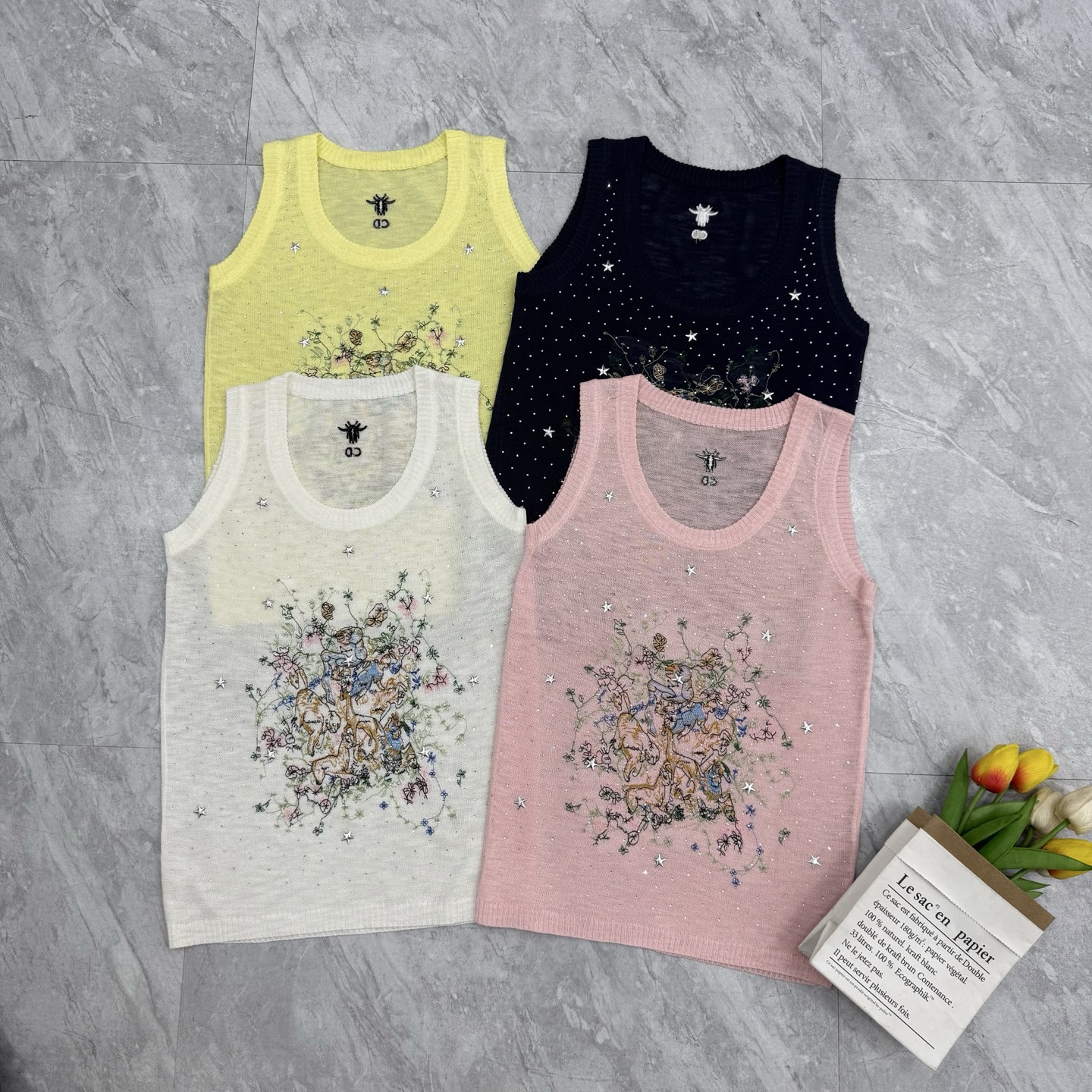 NO:798700,Dior animal embroidered vest,,dior,19860909迪奥动物刺绣背心,,dior,,Women's clothing