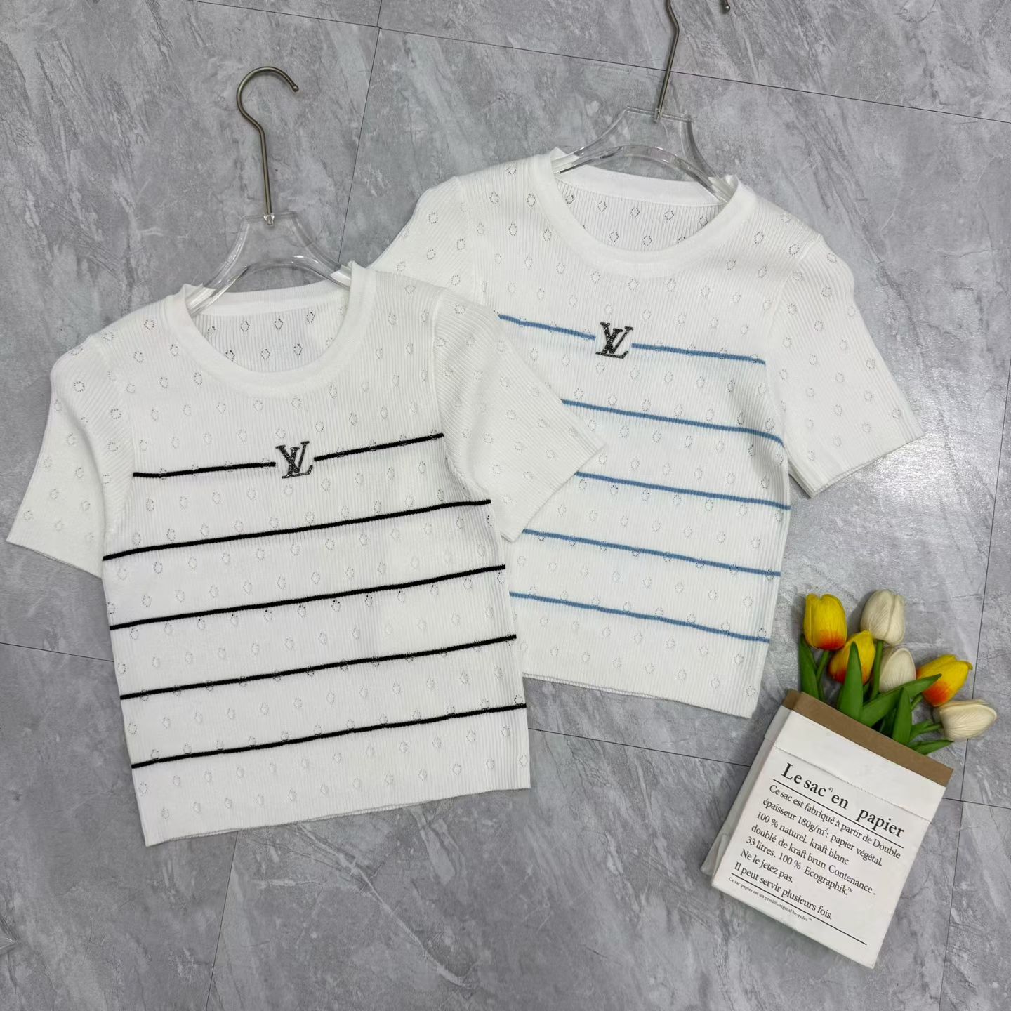 NO:798705,lv short-sleeved,,loro piana,T-shirt,19860909lv短袖,,loro piana,T-shirt,,Women's clothing