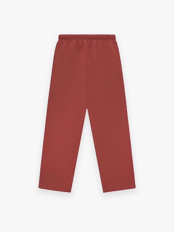 FOG-4018 高版本 原版购入打板1:1还原 面料用采和原版一致的440克纯棉加绒面料 无差别腿裤拉边工艺 全国有没几个工艺厂可做以三条本高布弹力拉边 头尾两不端存在吃紧 口袋里面30D 机包牛丝奶冲孔0.15间距 用来当口袋布 奢侈感的觉 只为了原还真相不计成的本给你们还原1:1。 颜色:菲耀红 深雾灰 黛海蓝 SIZE:S M L XL (OS版型 裤子偏大) 款号:FOG-4018p130