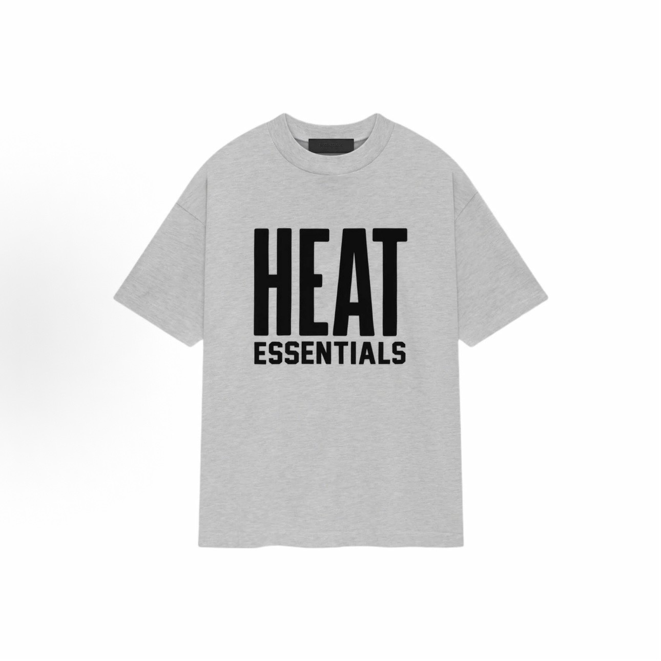 FOG-0648
原版开版 高版本 定制美丽绒高端烫画(区分市面滴胶丶硅胶) 保持原版一致 注意区分采用32支双纱不食毛纯棉面料 成本极高 区分市面所有食毛版本 光是定织这个面料价格就完全不是一个档次了! 廓形的版型让整件衣服的面料耗损非常 不管是微领口还是袖口全部按照原版开发 极致输出 面料版型无差别版本 新增耀石黑和深雾霾都是定织订染 原版对色! OVERSZIZE: S M L XL 颜色:浅雾灰 款号:FOG-0648#P78