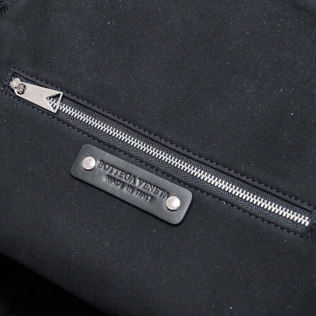 葆蝶家 Bottega Veneta 高级成衣风衣外套及大衣服饰 #0268D835 7
